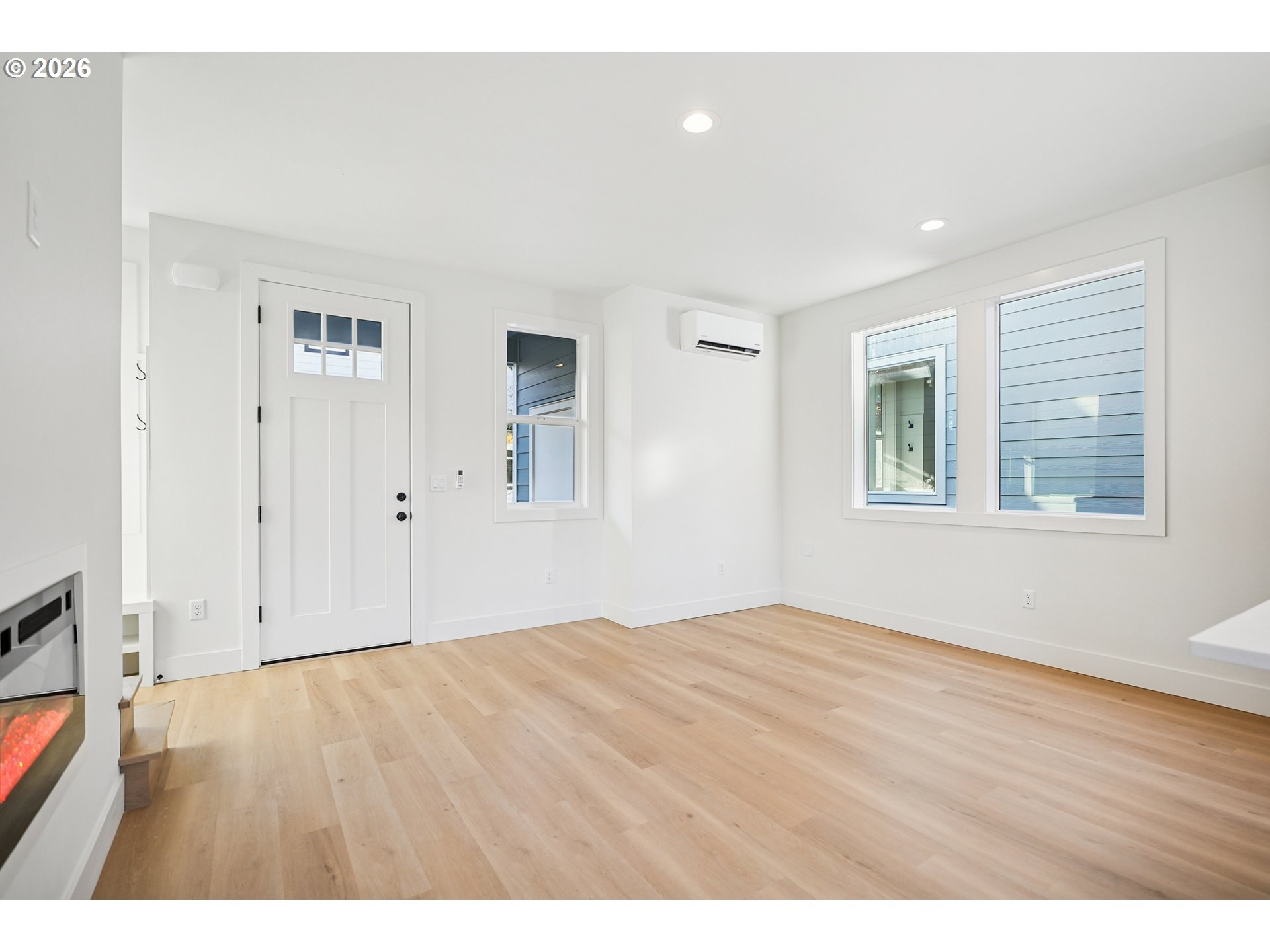 Photo #8: 464533277 Listing: Photo #8