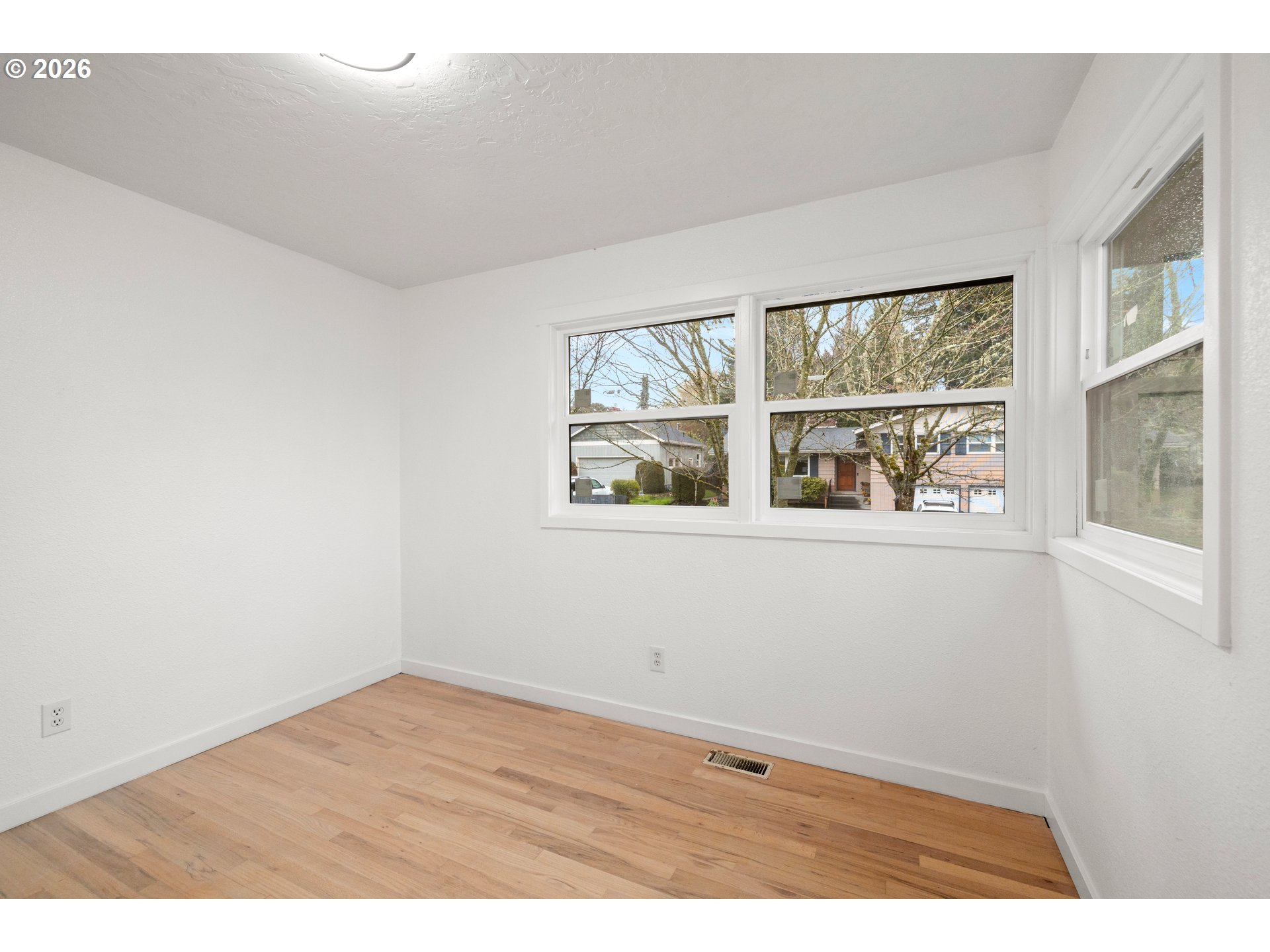 5431 SW 53RD AVE, Portland, OR, 97221