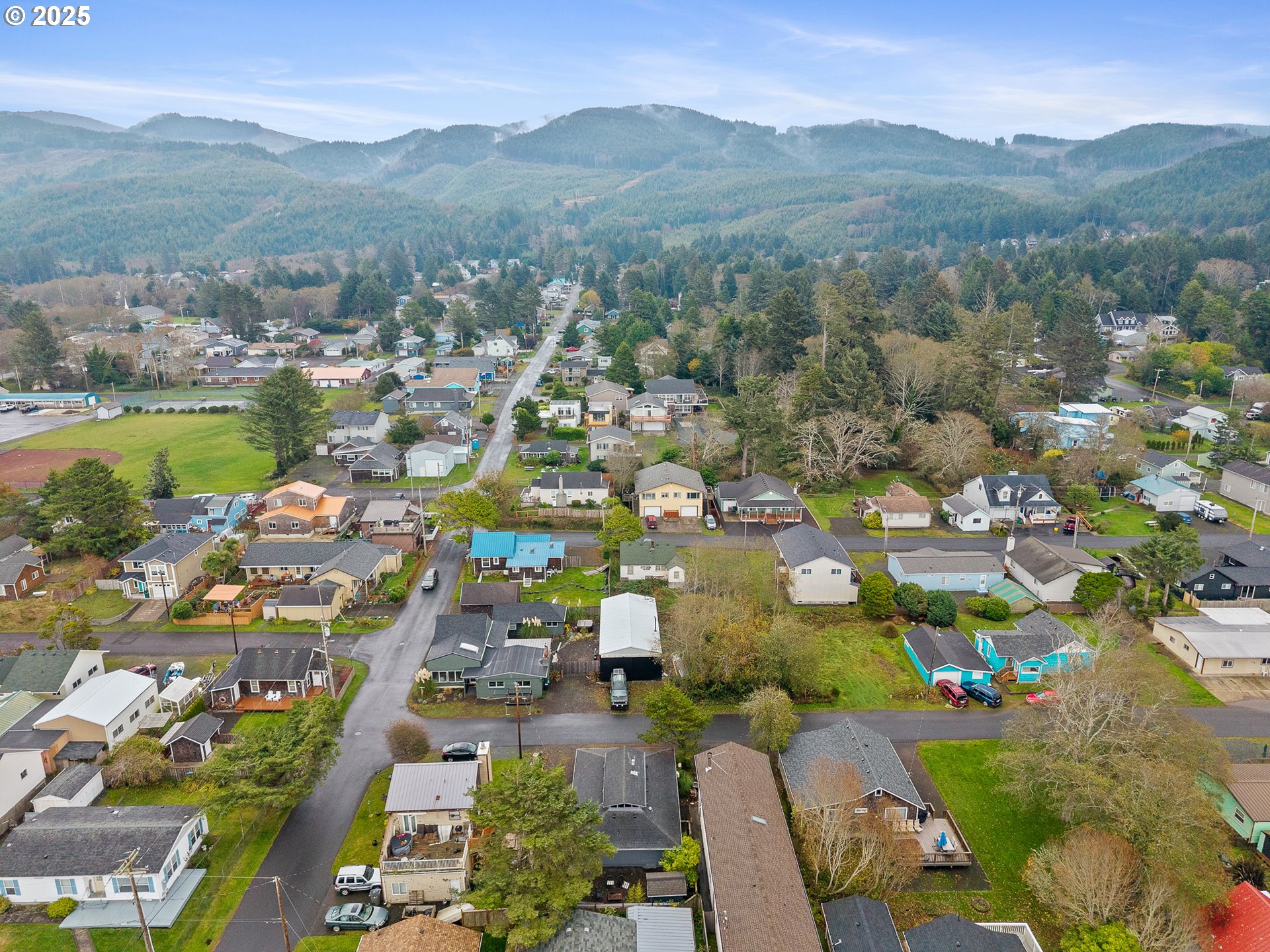 111 S DOLPHIN ST, Rockaway Beach, OR, 97136