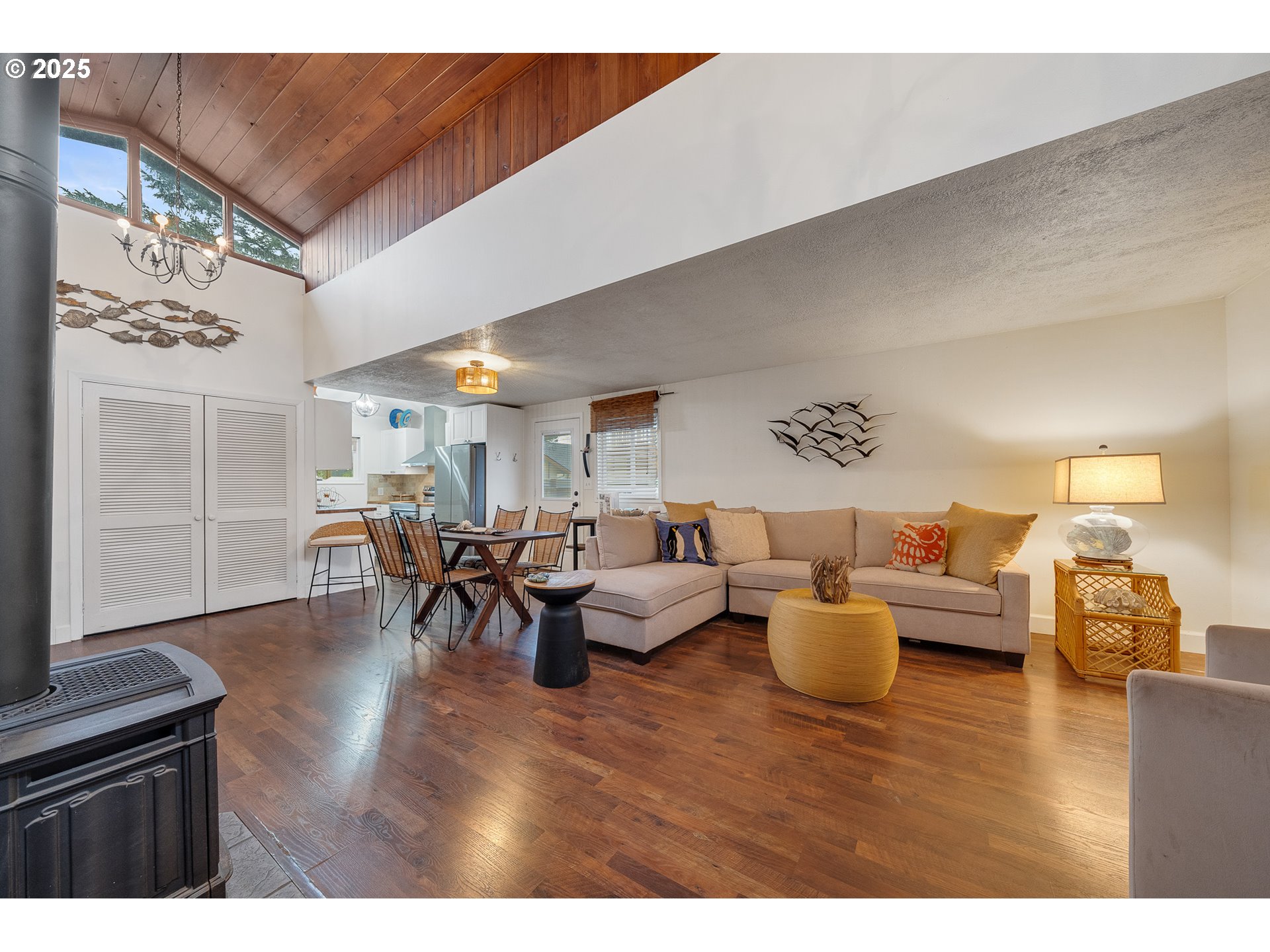 111 S DOLPHIN ST, Rockaway Beach, OR, 97136