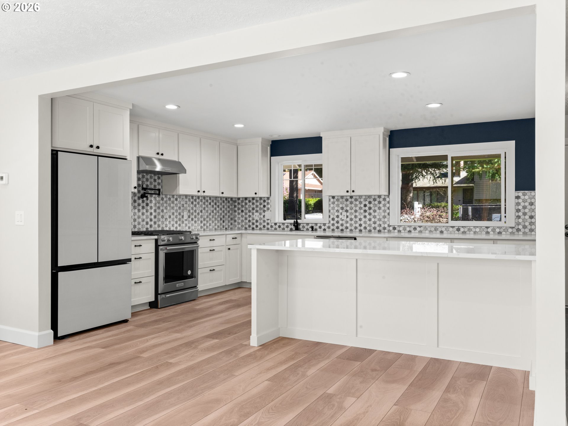 2536 DEBOK RD, West Linn, OR, 97068