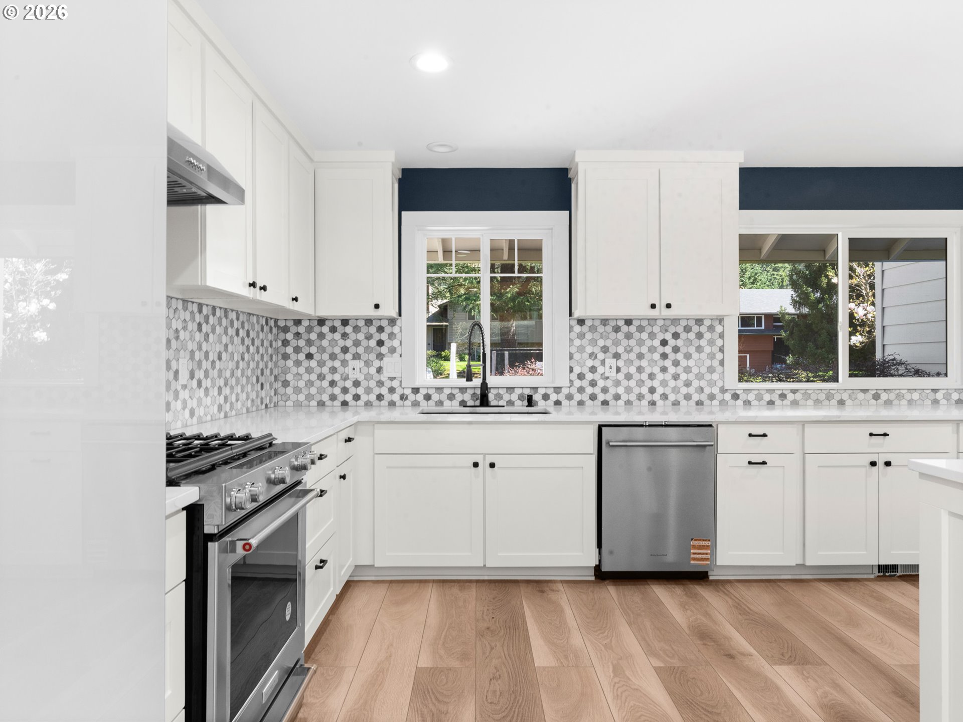 2536 DEBOK RD, West Linn, OR, 97068