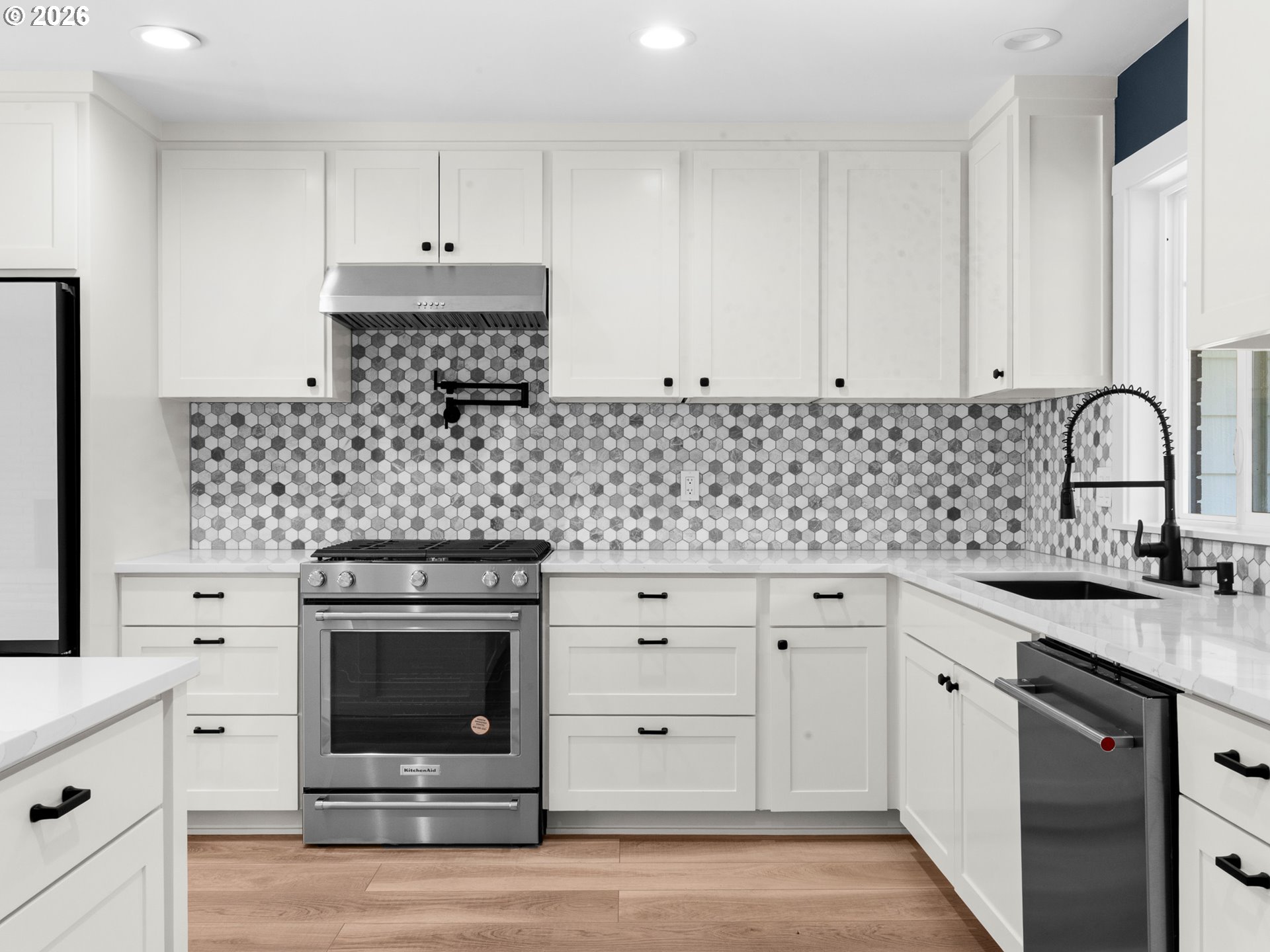 2536 DEBOK RD, West Linn, OR, 97068