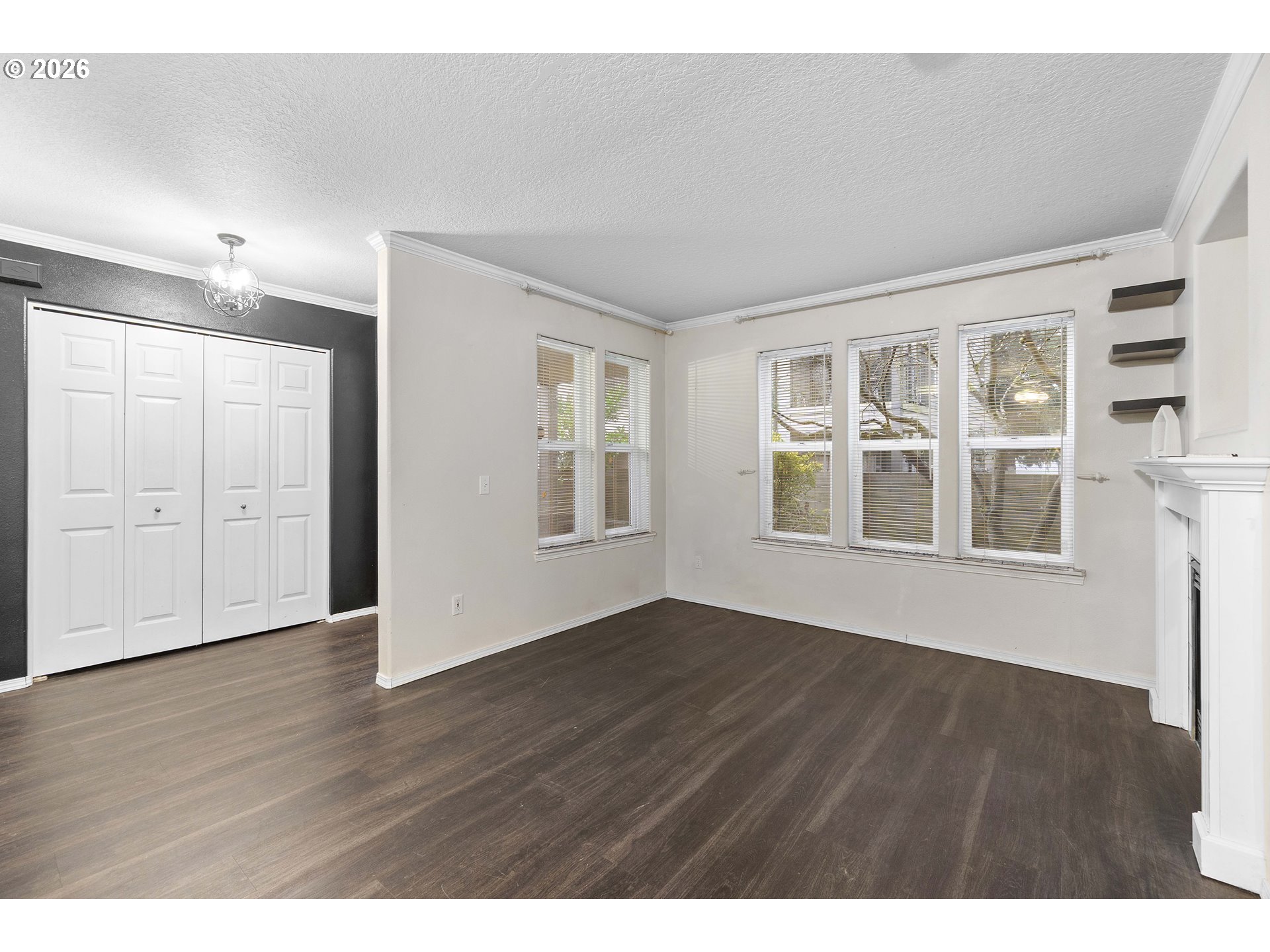 Photo #6: 466050661 Listing: Photo #6