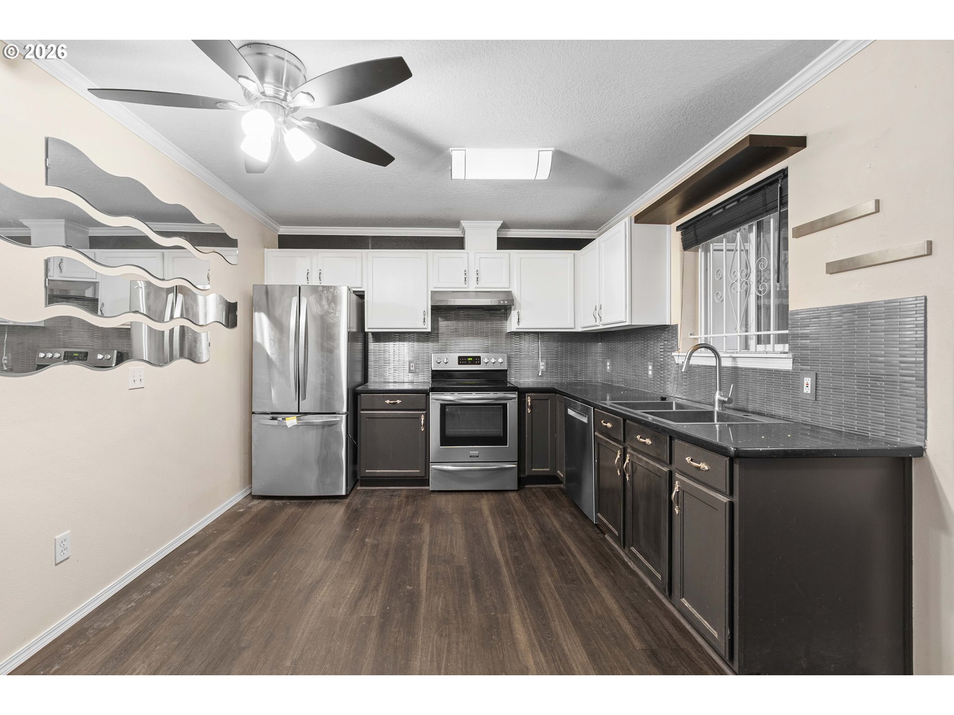 Photo #11: 466050661 Listing: Photo #11