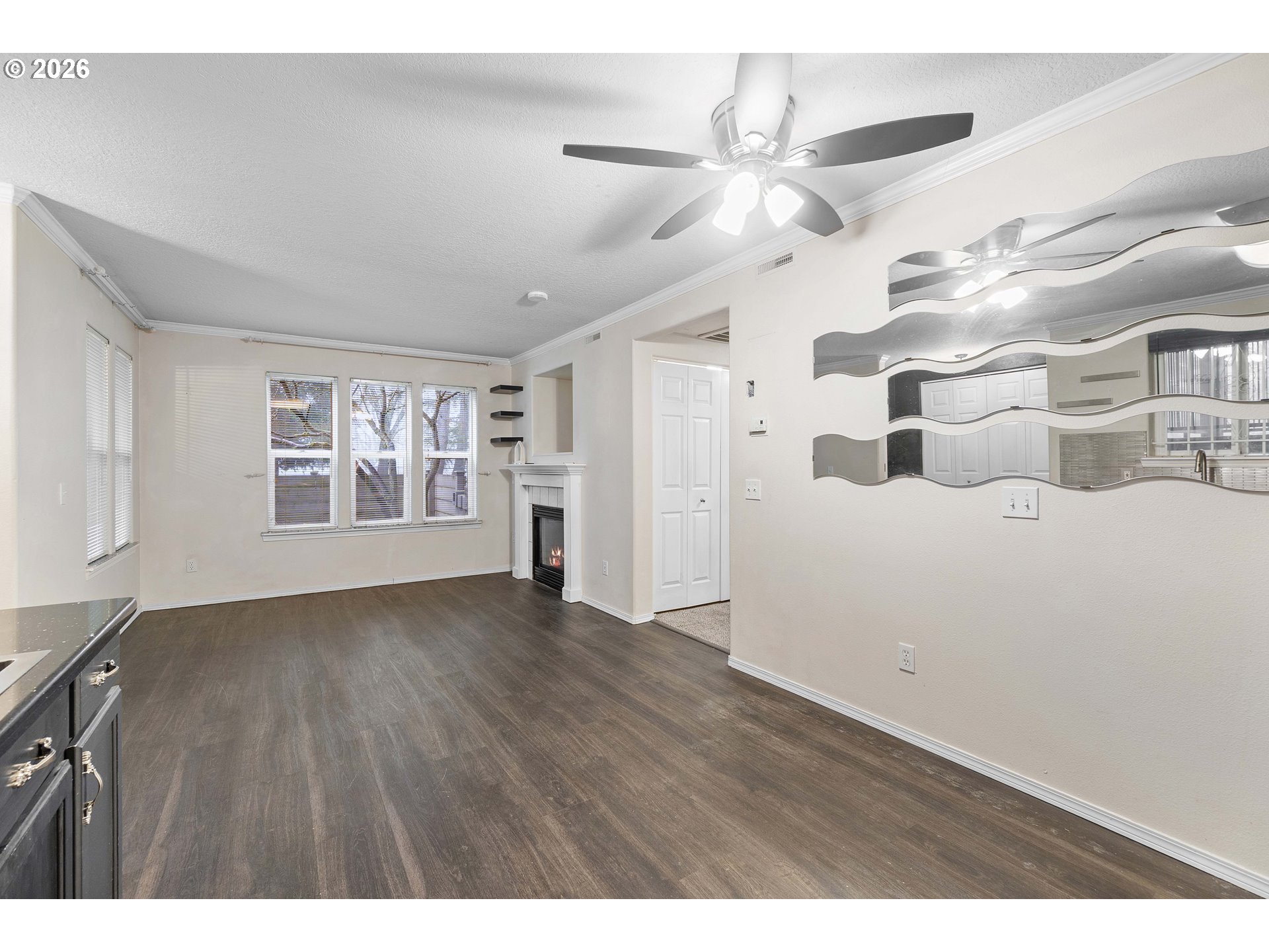 Photo #14: 466050661 Listing: Photo #14