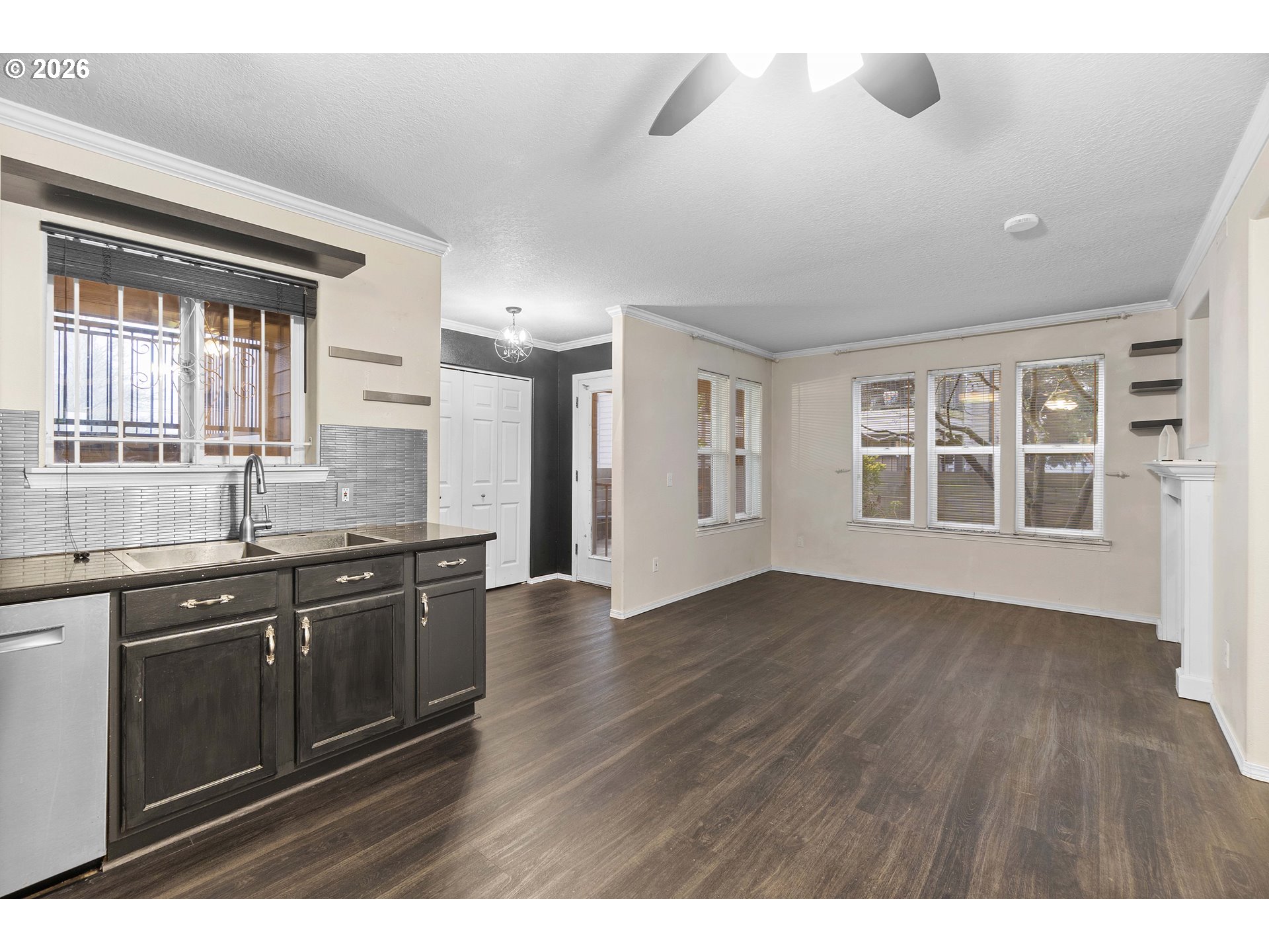 Photo #15: 466050661 Listing: Photo #15