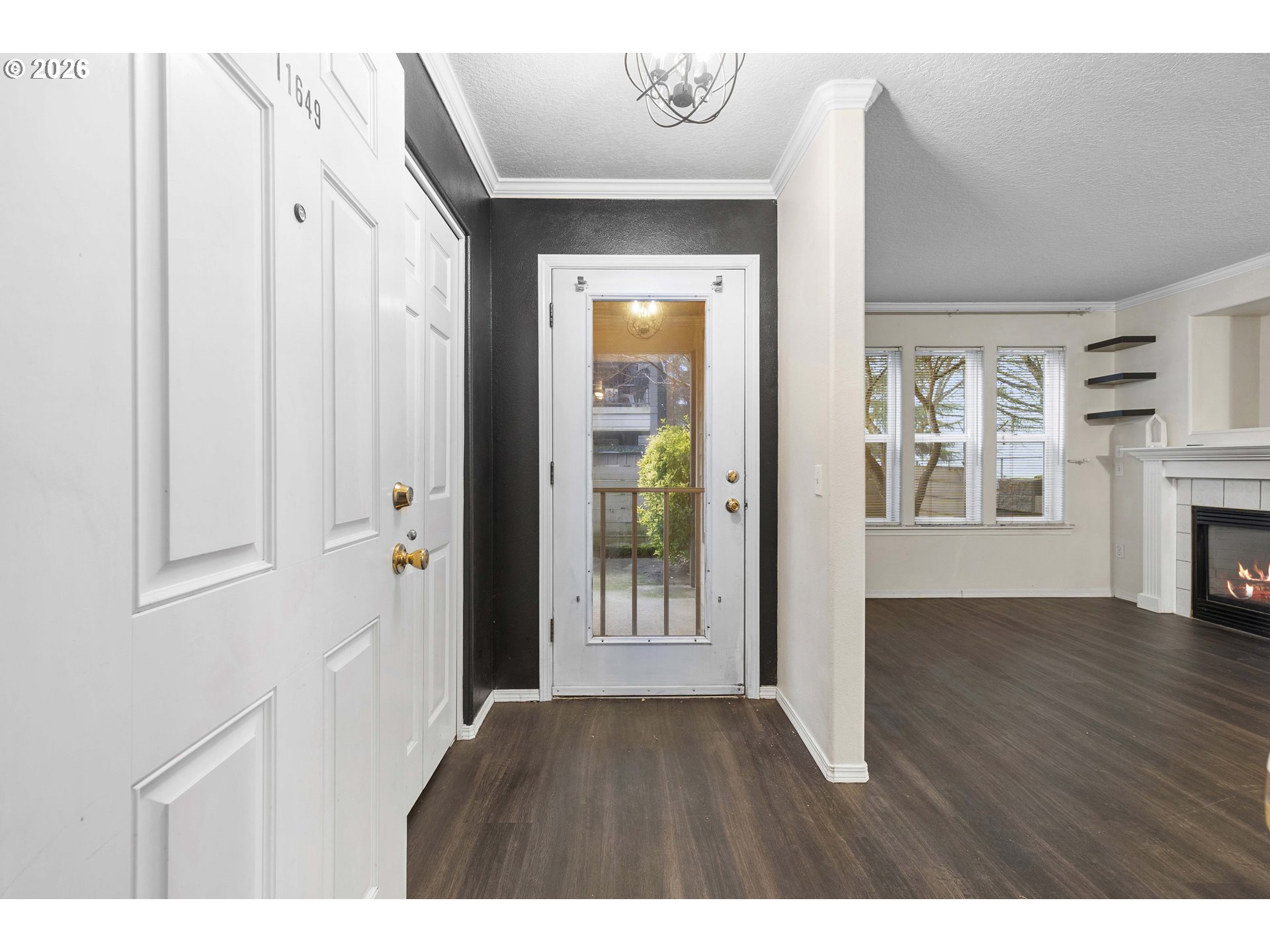 Photo #1: 466050661 Listing: Photo #1