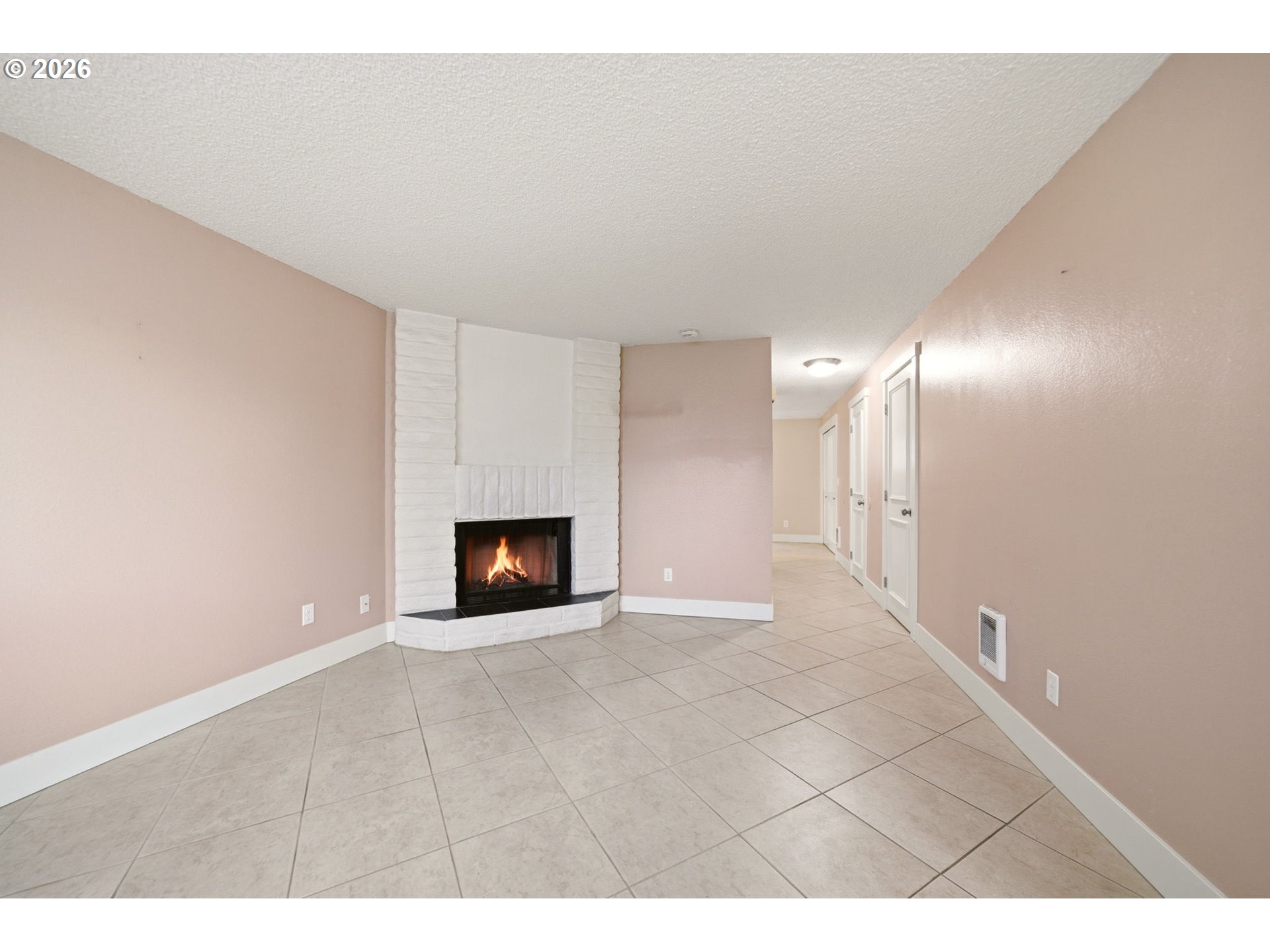 Photo #11: 466889338 Listing: Photo #11