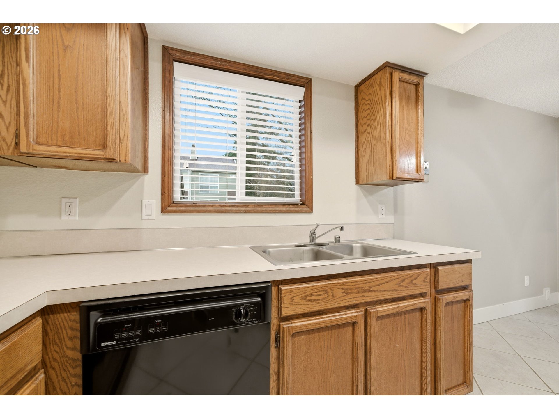 Photo #16: 466889338 Listing: Photo #16