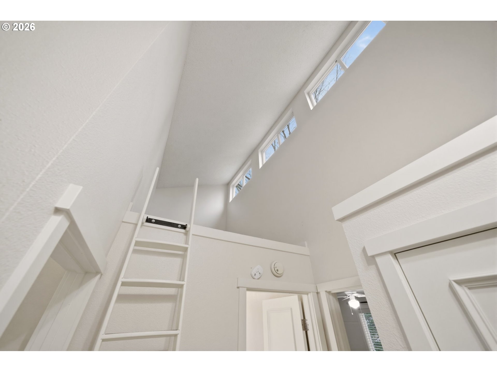 Photo #17: 466889338 Listing: Photo #17