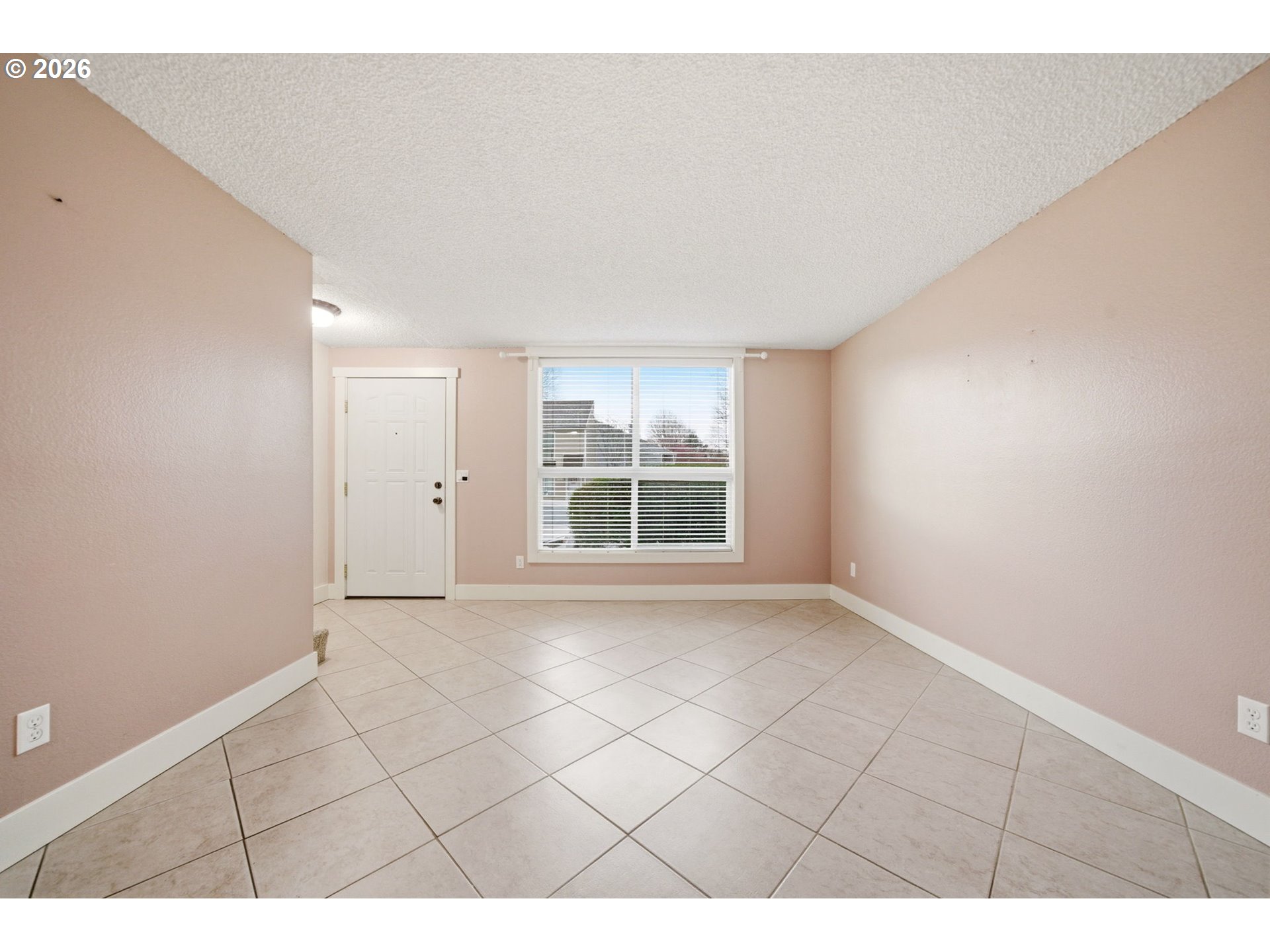 Photo #8: 466889338 Listing: Photo #8