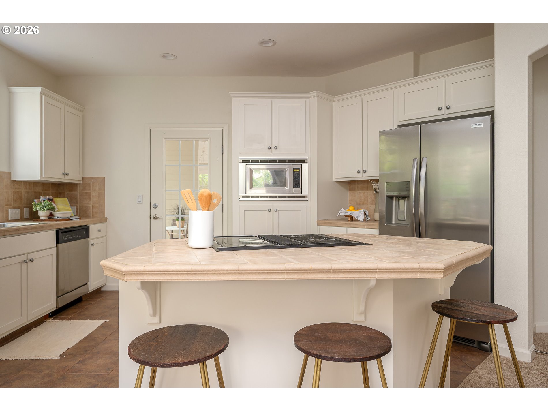 Photo #9: 466894338 Listing: Photo #9