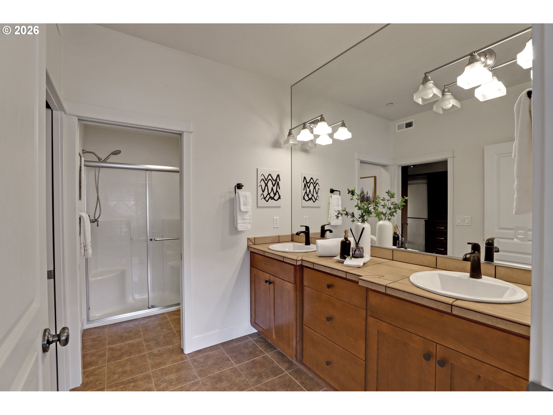 Photo #19: 467863371 Listing: Photo #19