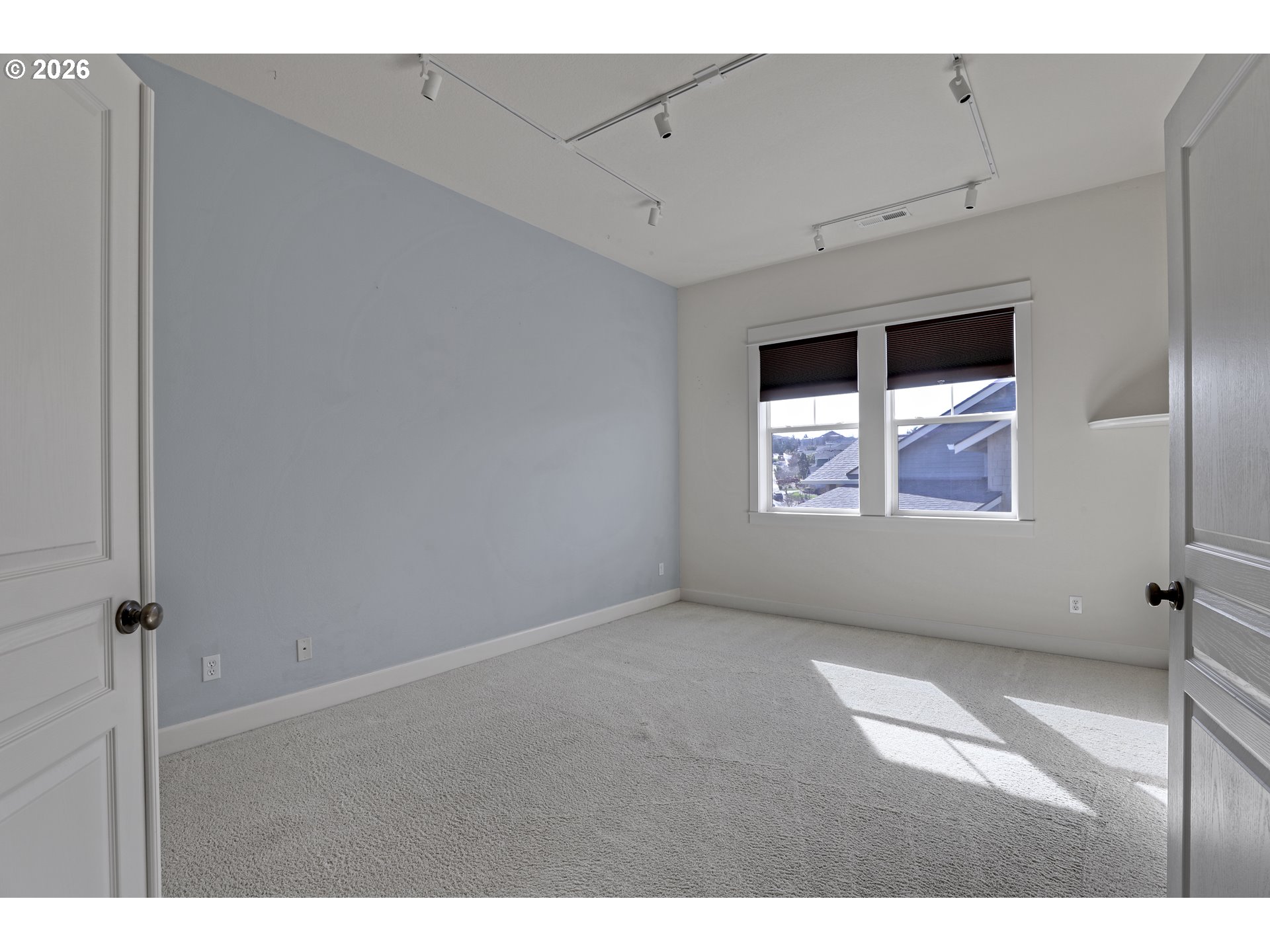 Photo #3: 467863371 Listing: Photo #3