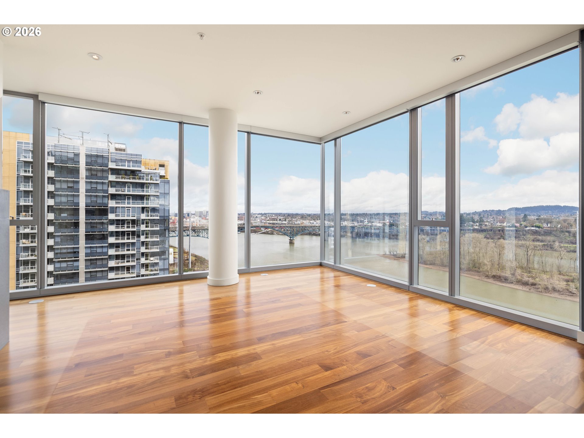 Photo #17: 467900788 Listing: Photo #17