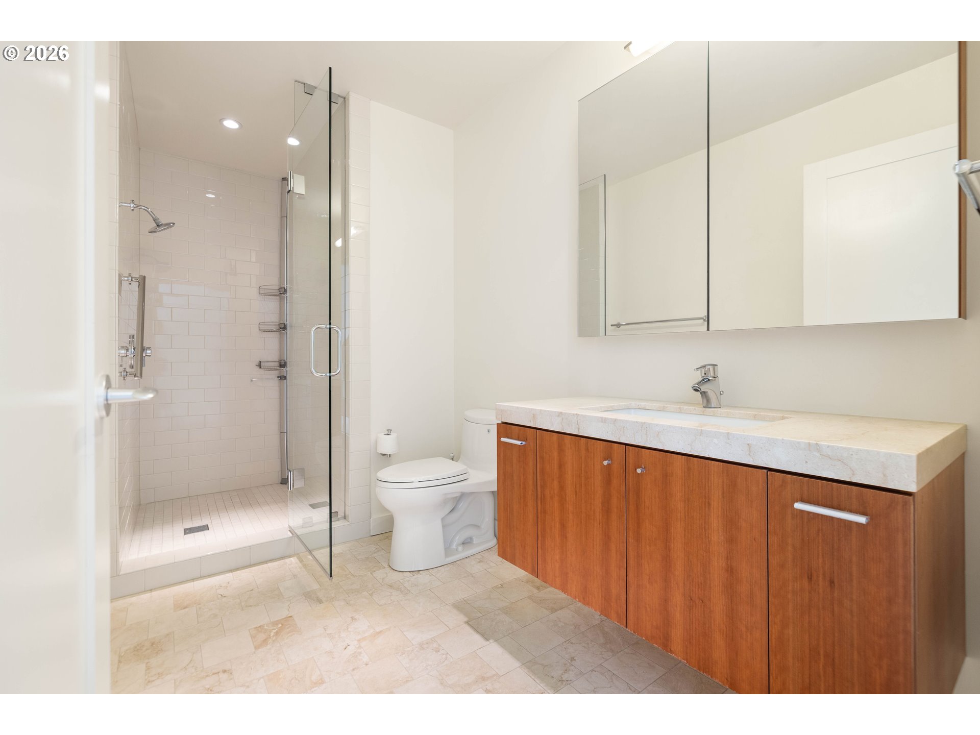 Photo #11: 467900788 Listing: Photo #11