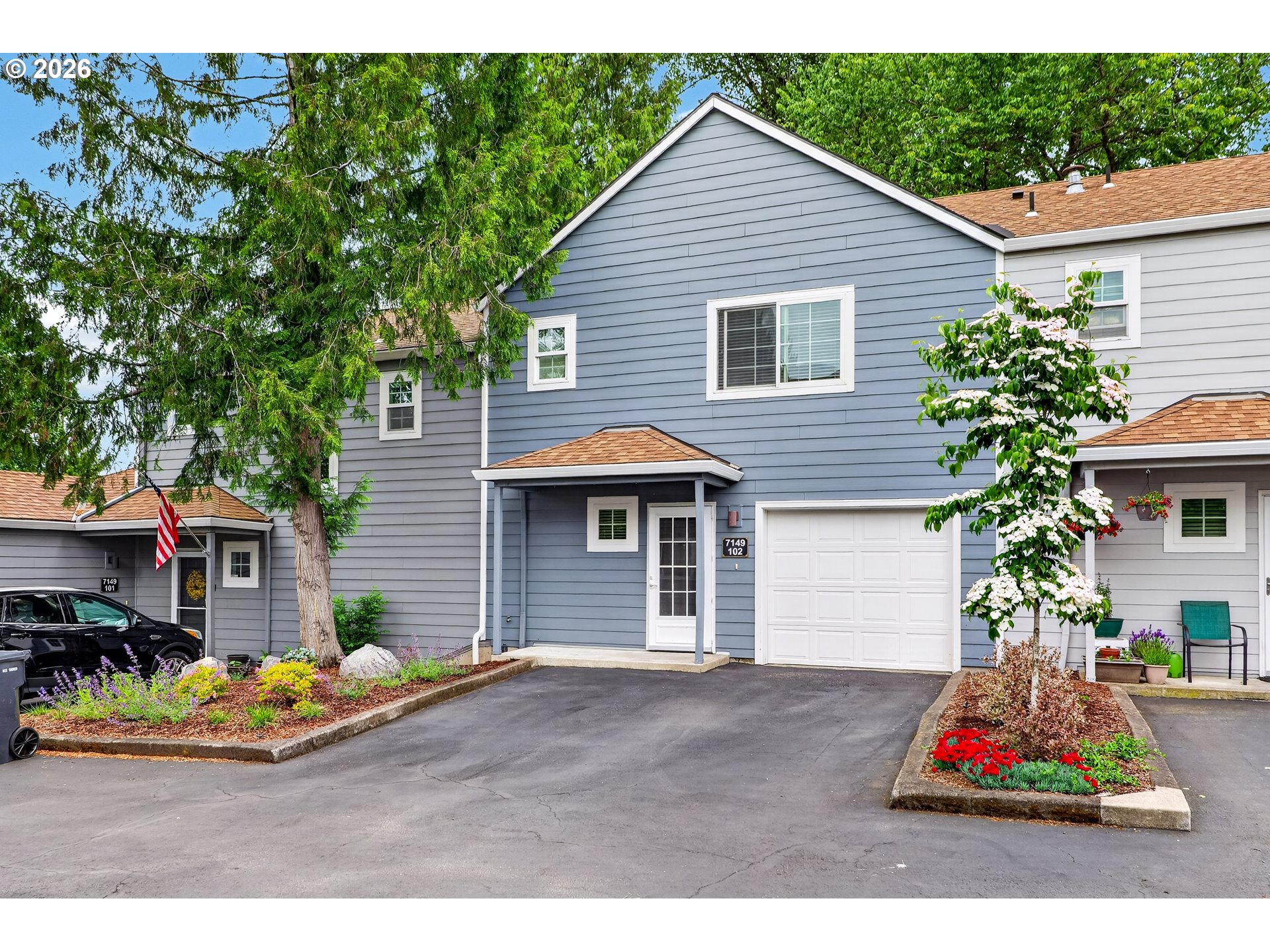 Photo #1: 467943937 Listing: Photo #1