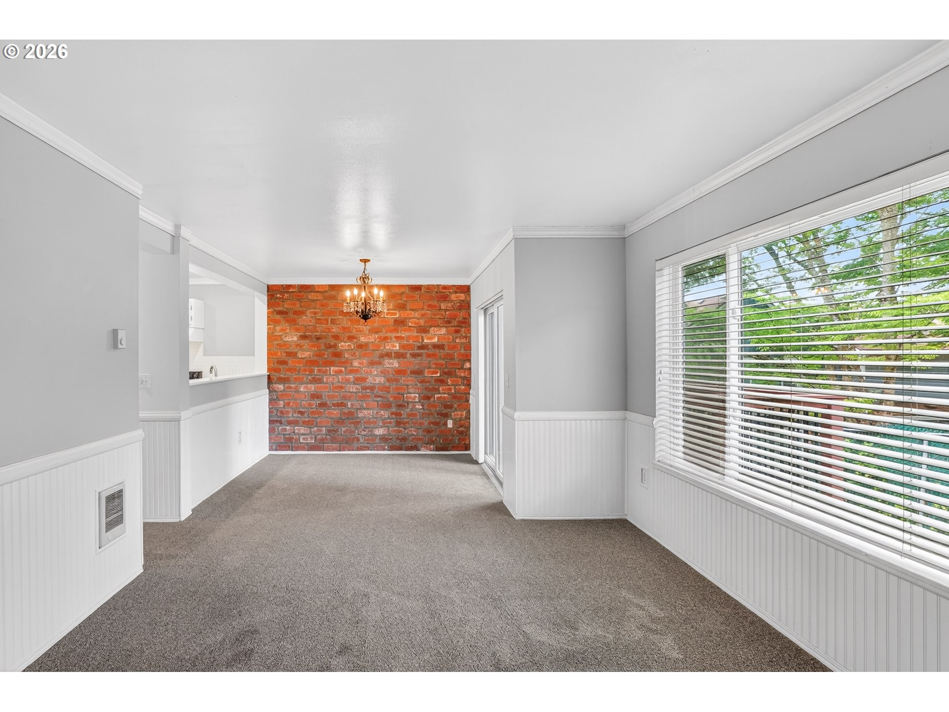Photo #12: 467943937 Listing: Photo #12