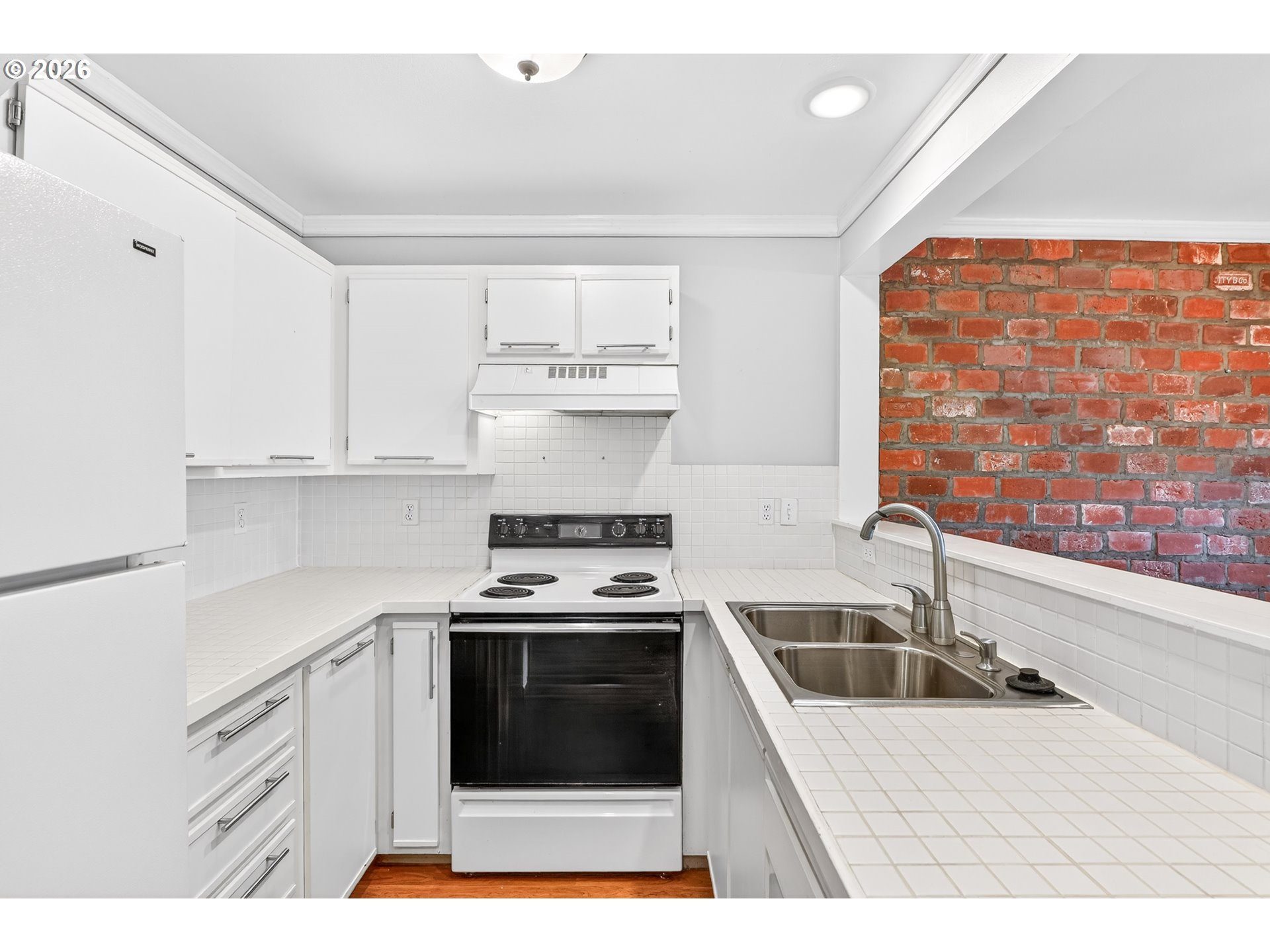 Photo #5: 467943937 Listing: Photo #5