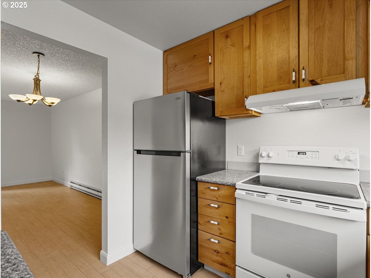 Photo #11: 468037407 Listing: Photo #11