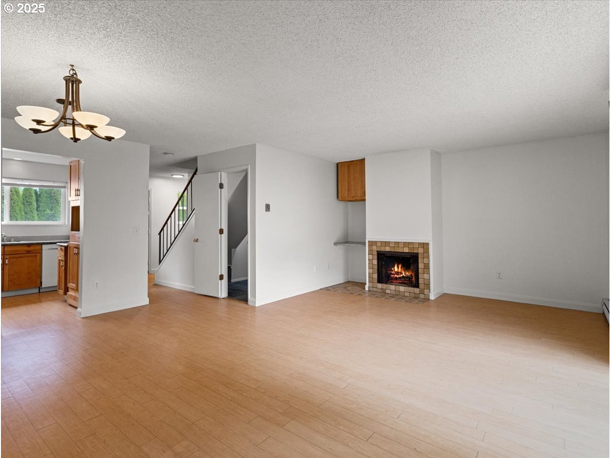 Photo #13: 468037407 Listing: Photo #13