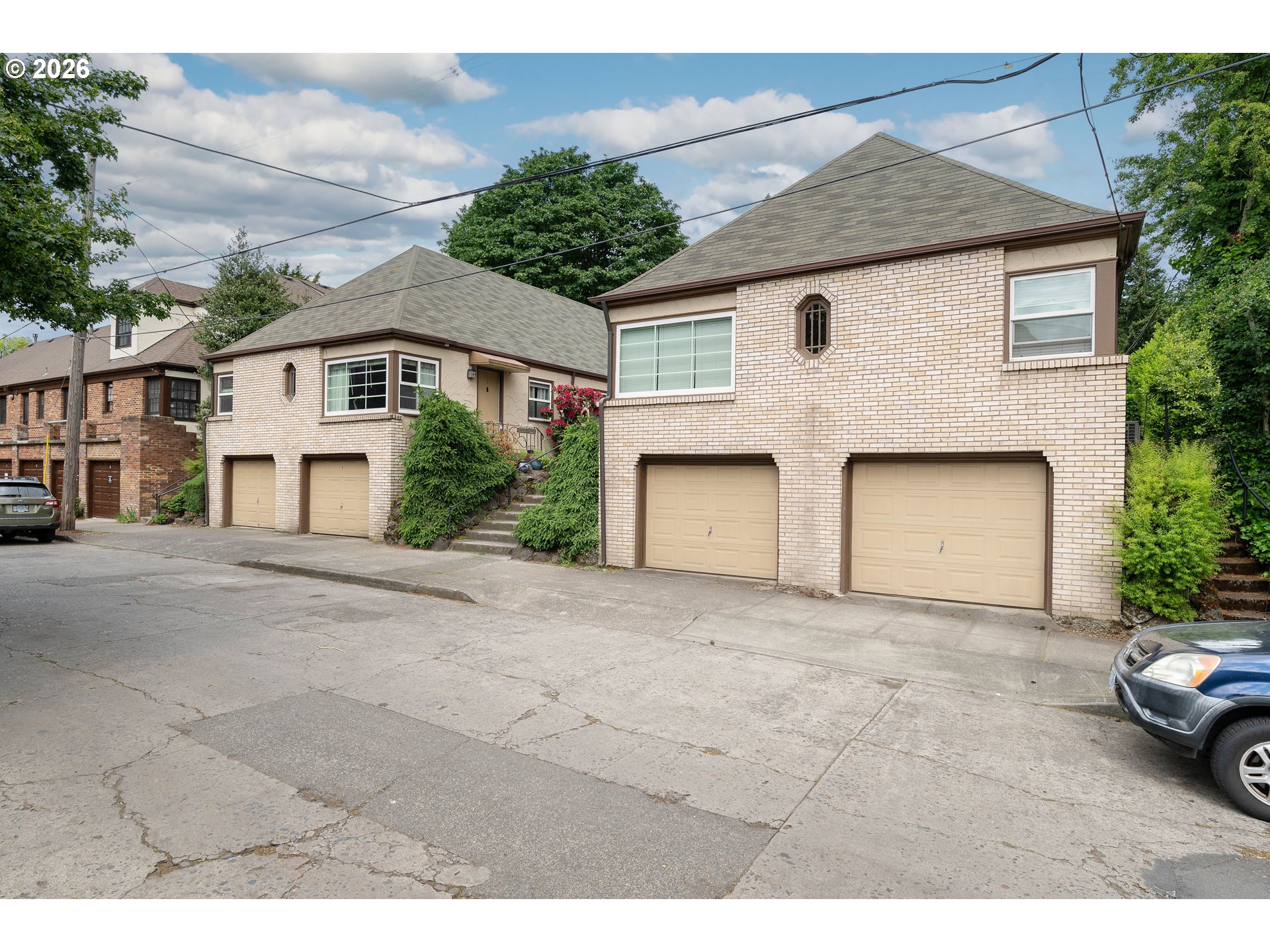 Photo #2: 468296522 Listing: Photo #2