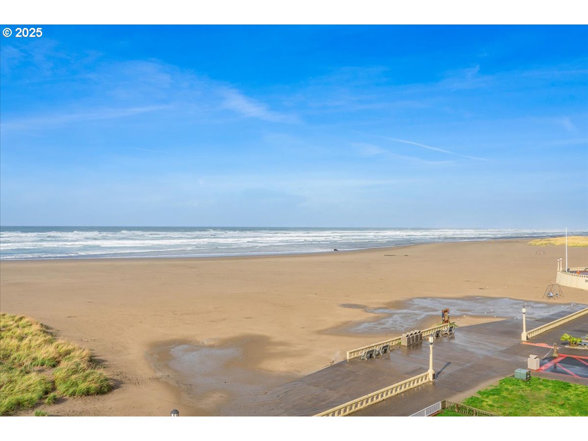 361 S PROM UNIT 502, Seaside, OR, 97138