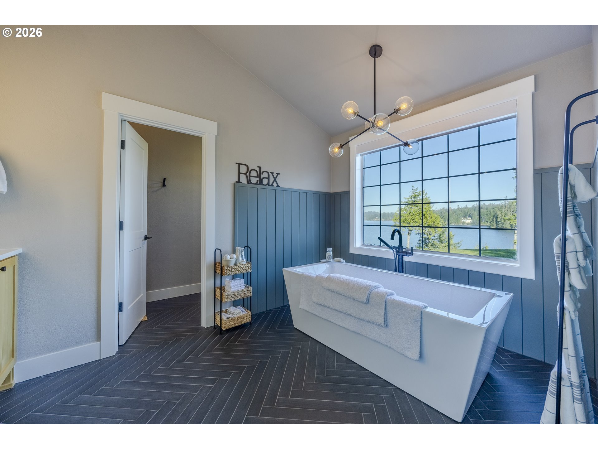 83471 S COVE WAY, Florence, OR, 97439