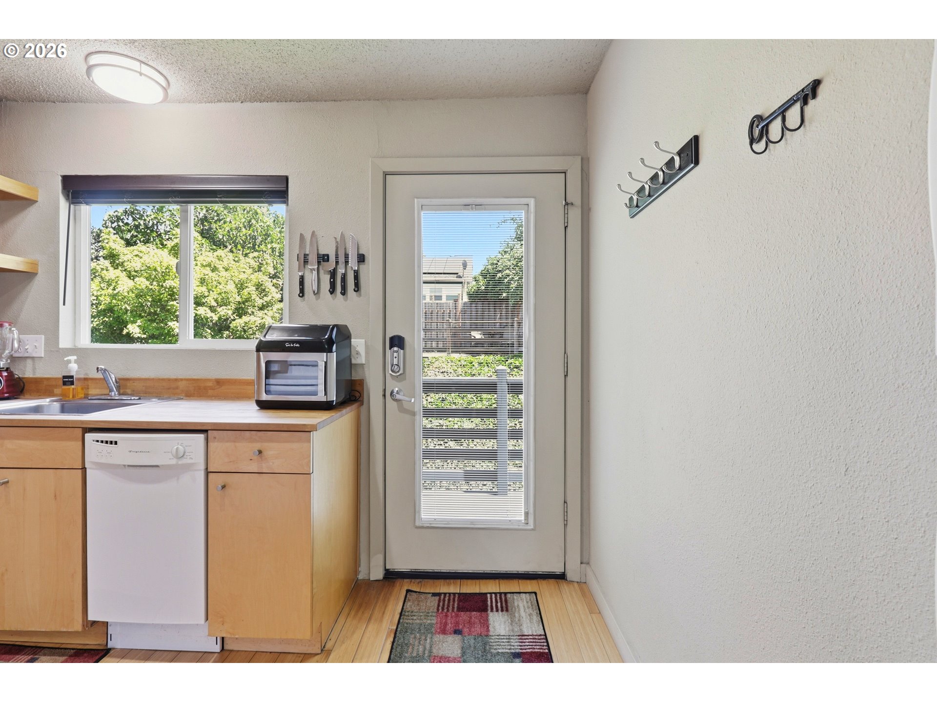 Photo #10: 469254643 Listing: Photo #10