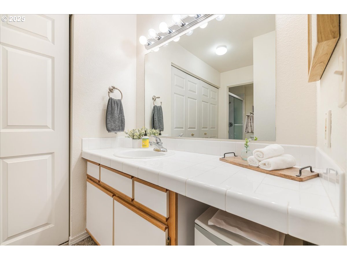 Photo #14: 469366789 Listing: Photo #14