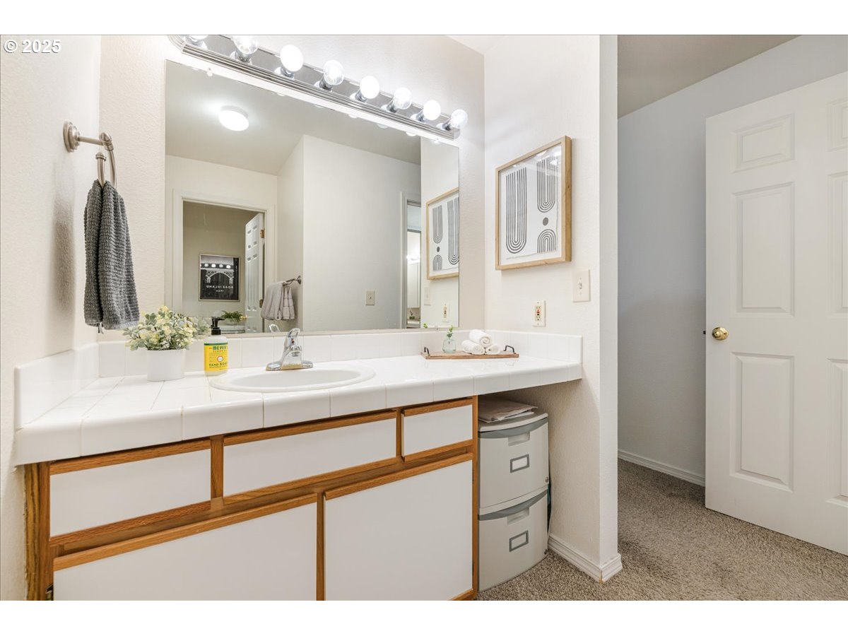 Photo #15: 469366789 Listing: Photo #15