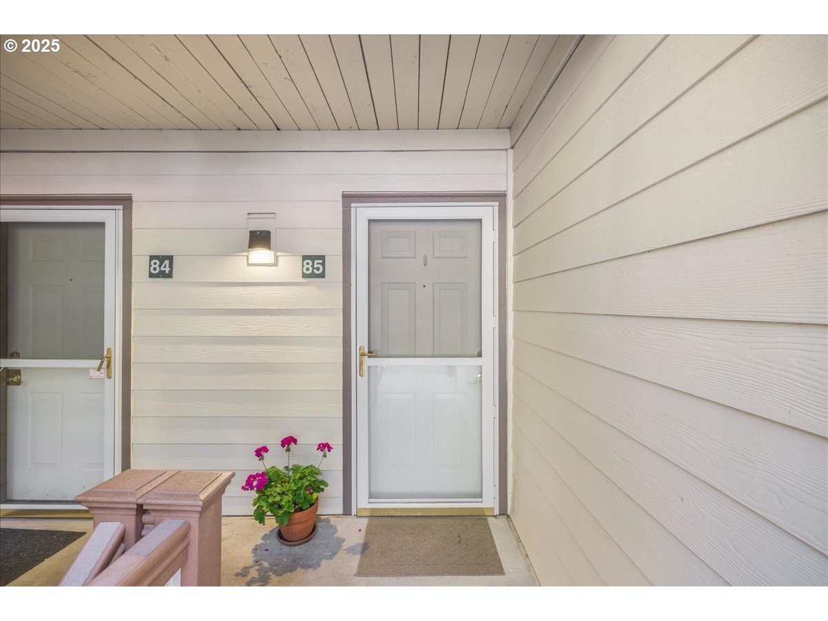 Photo #3: 469366789 Listing 