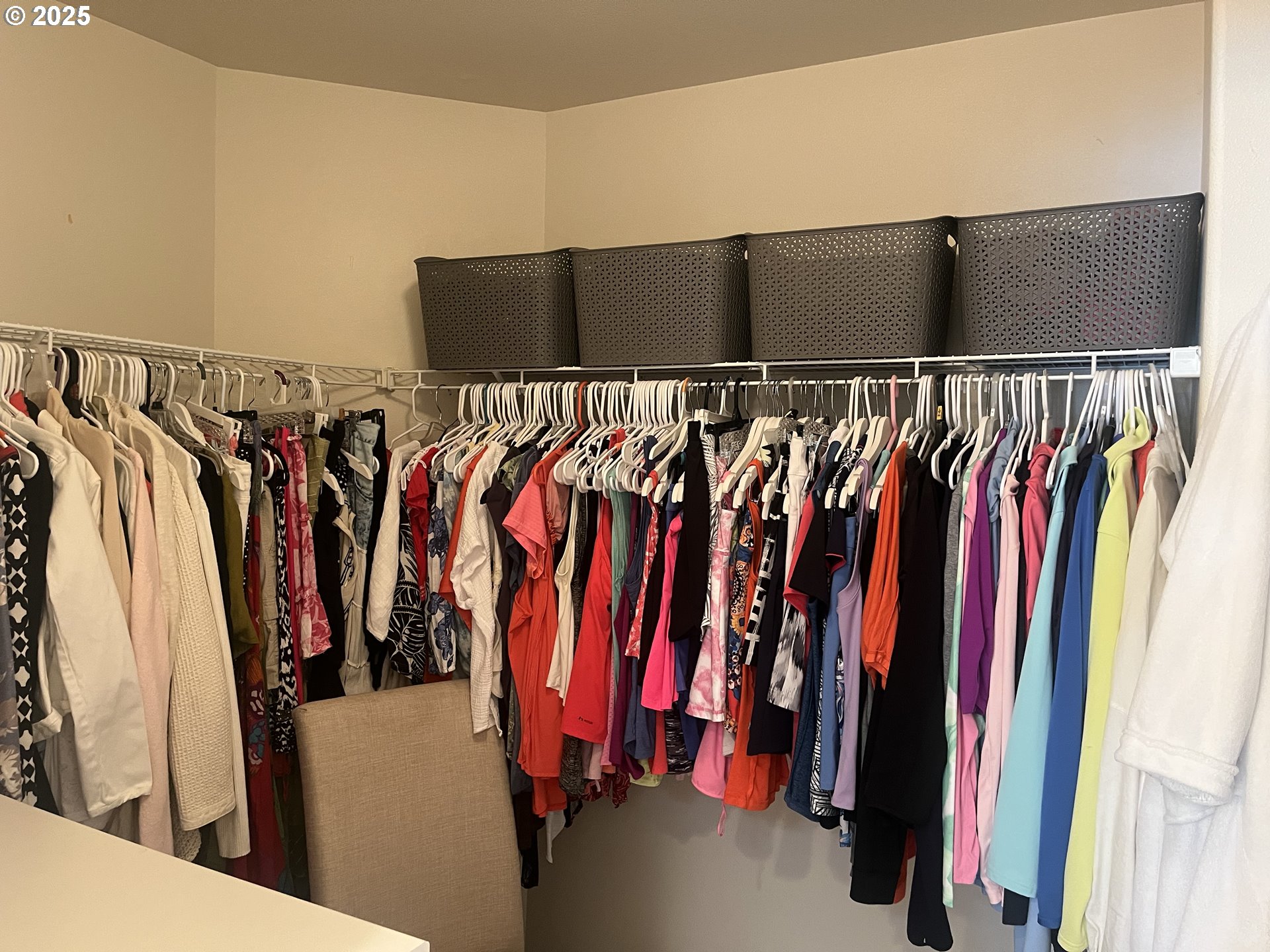 Photo #9: 469410408 Listing: Photo #9