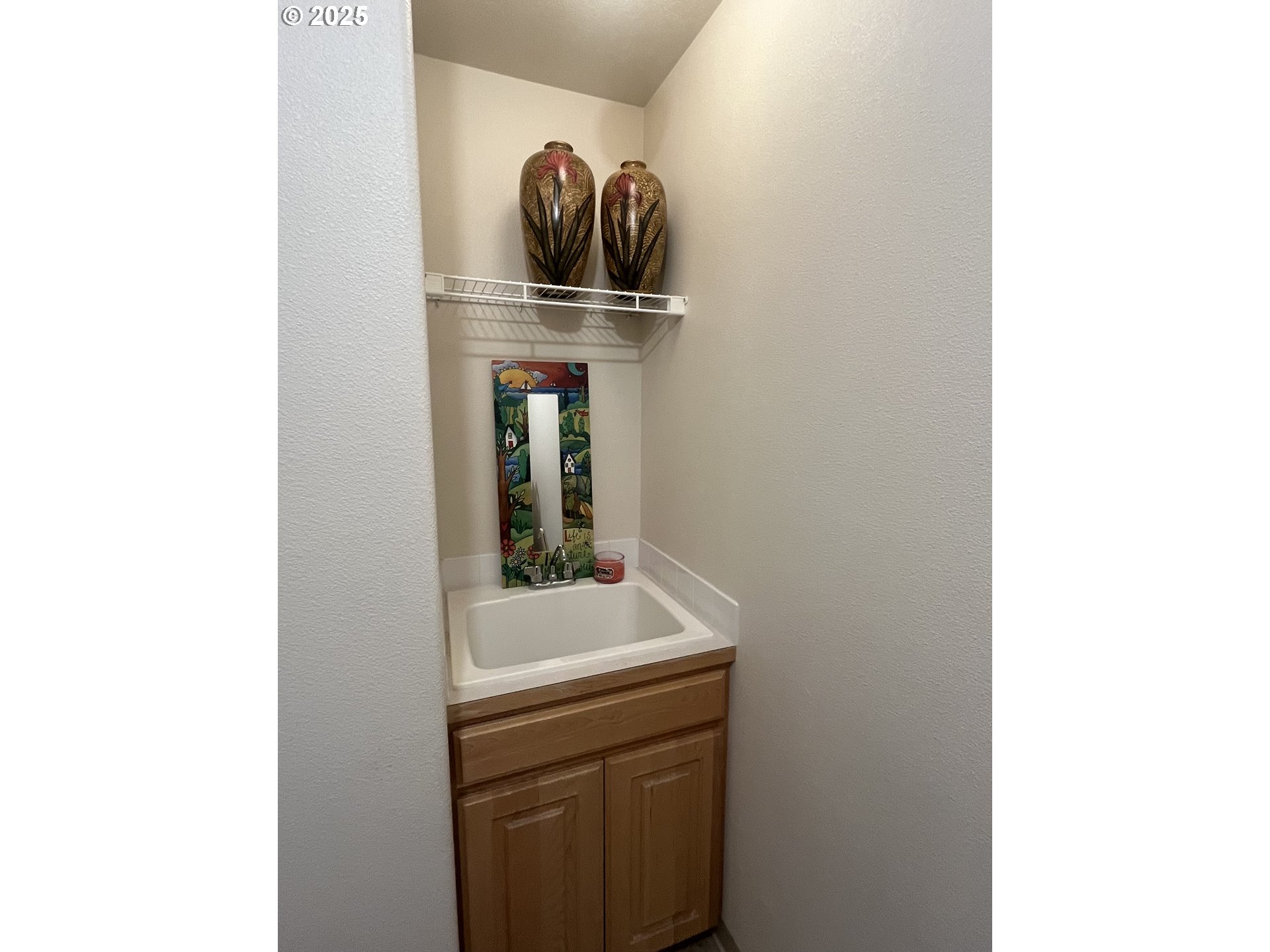 Photo #11: 469410408 Listing: Photo #11