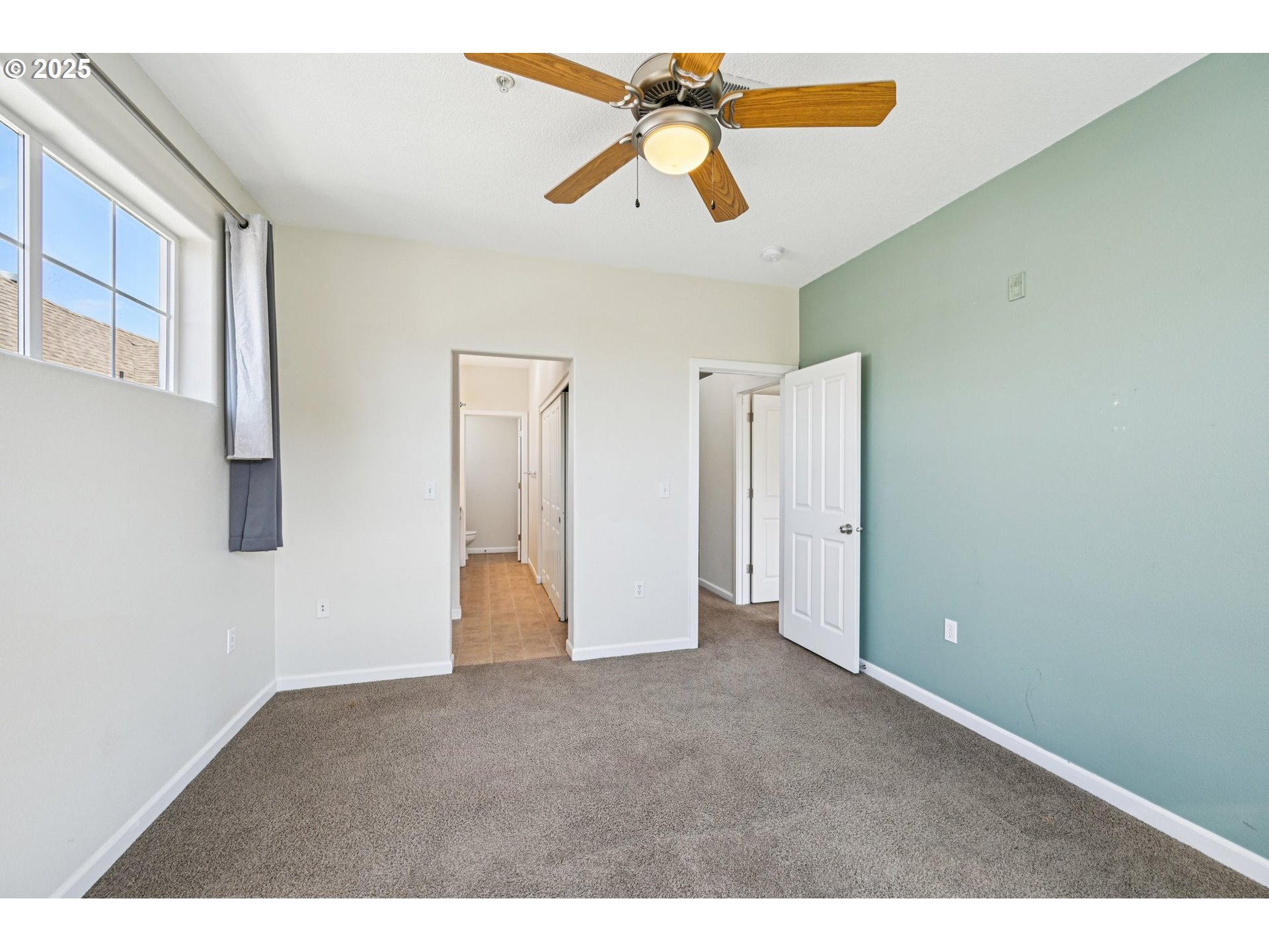 Photo #8: 469608303 Listing: Photo #8