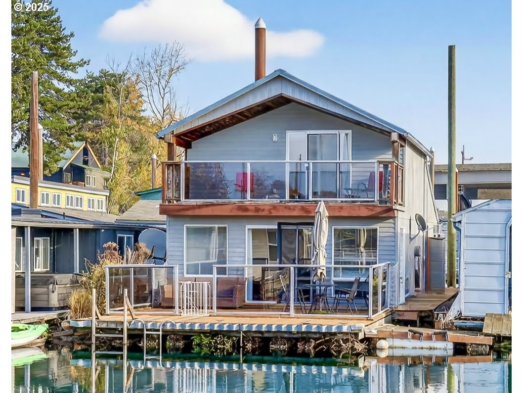 1635 N Jantzen AVE, Portland OR 97217