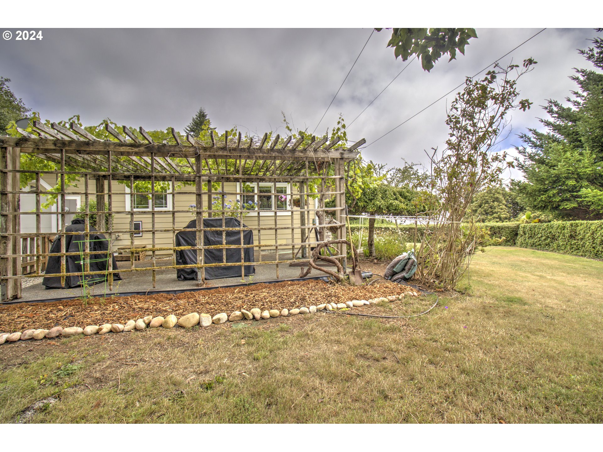 17130 EASTWOOD LN, Brookings, OR, 97415