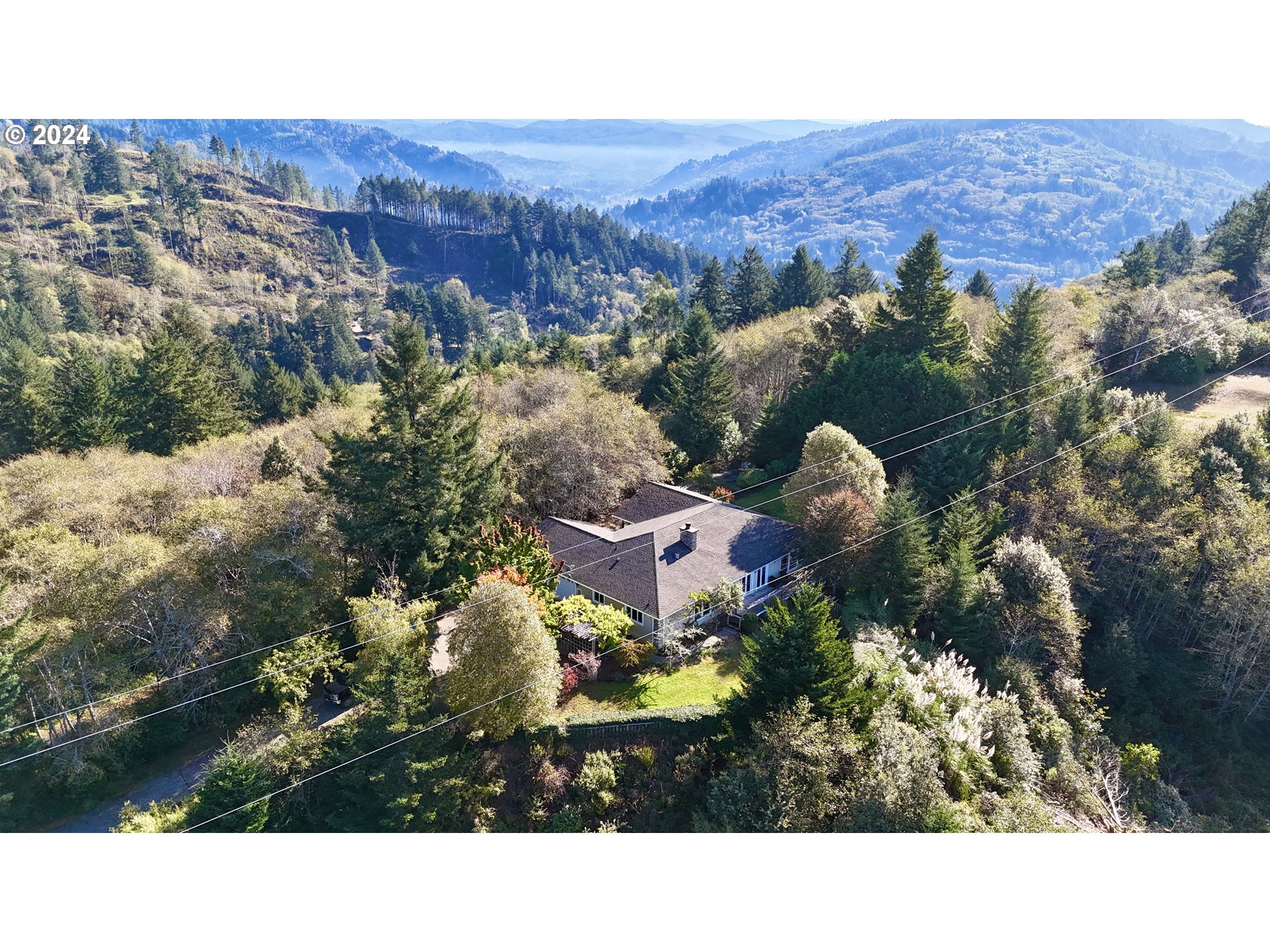 17130 EASTWOOD LN, Brookings, OR, 97415