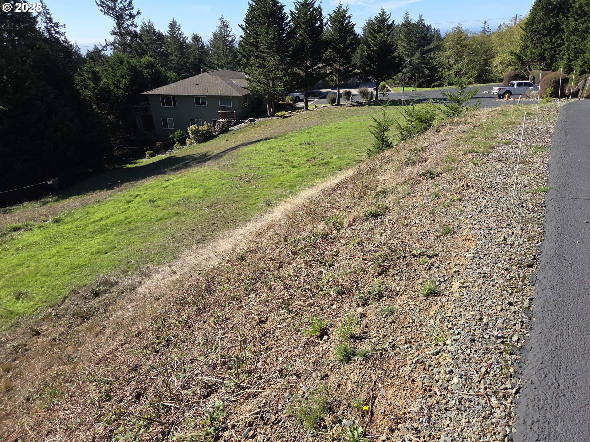 7771 ZOE DR, Brookings, OR, 97415