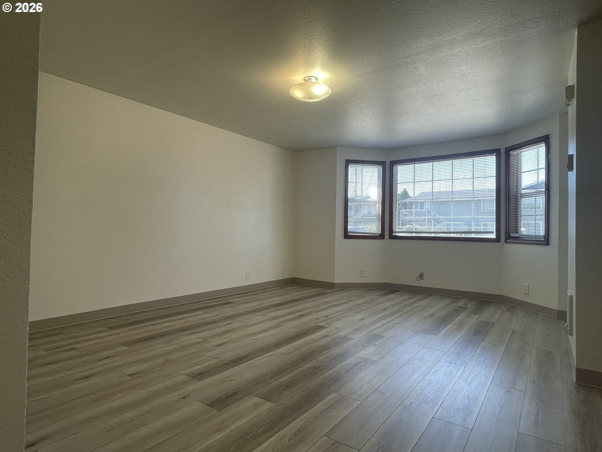 Property photo 12 of 20
