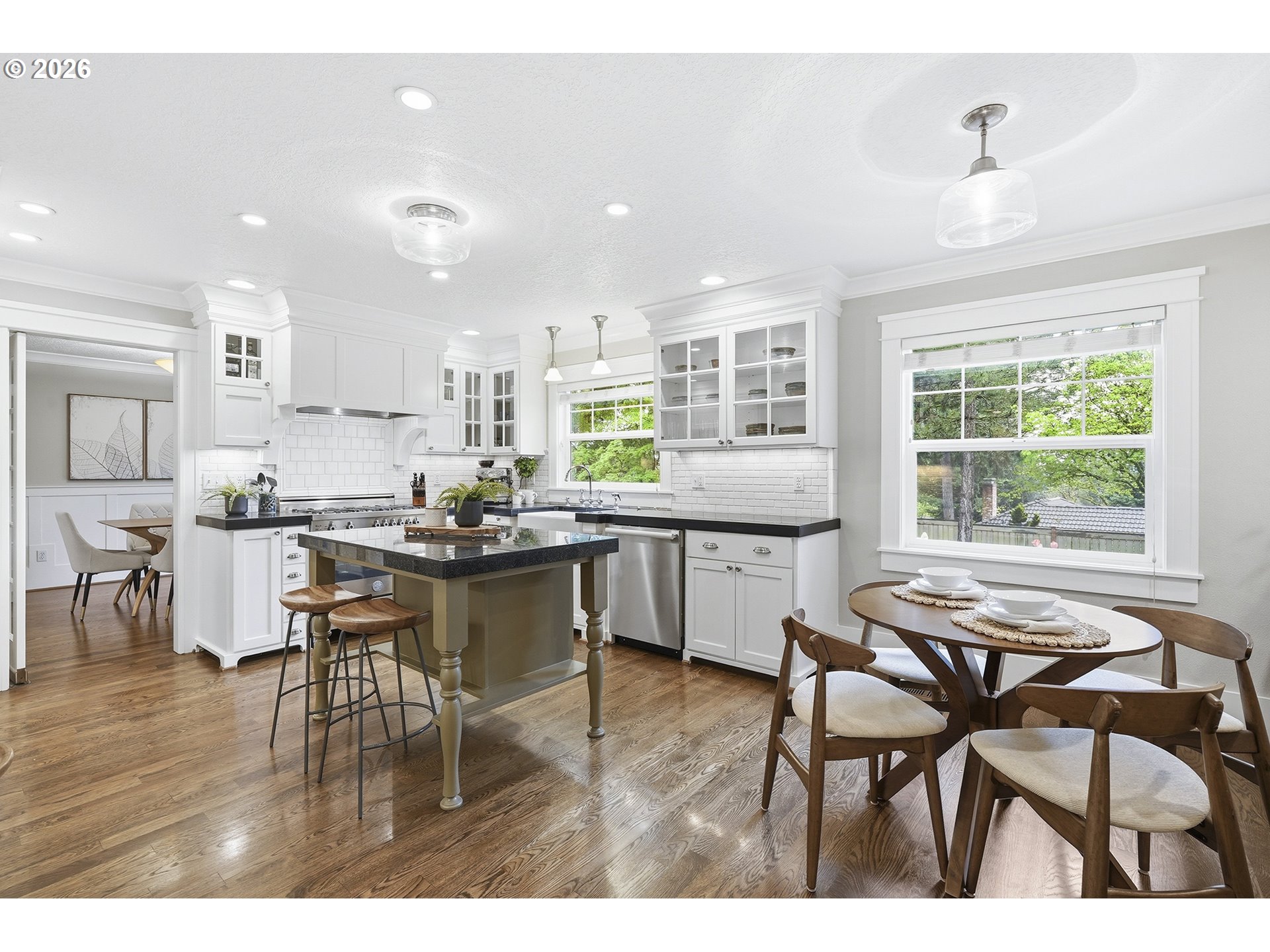 16 DEL PRADO ST, Lake Oswego, OR, 97035