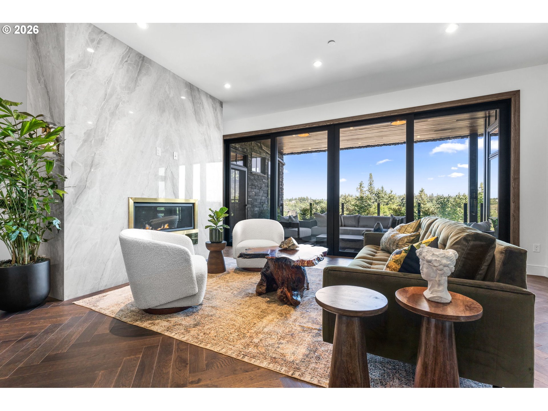 Photo #5: 472480974 Listing: Photo #5