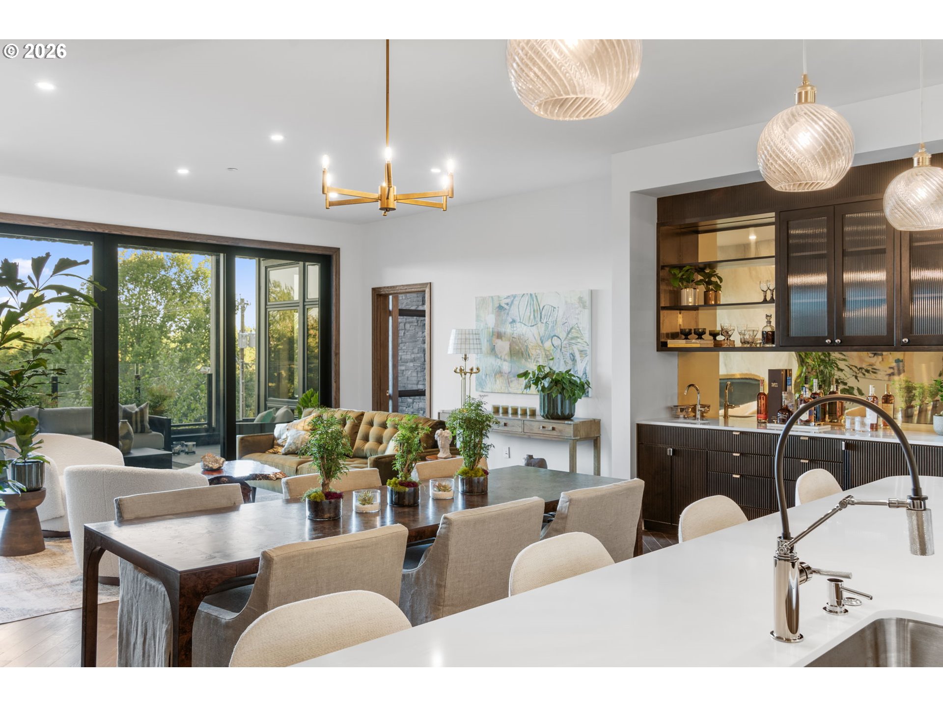 Photo #2: 472480974 Listing: Photo #2