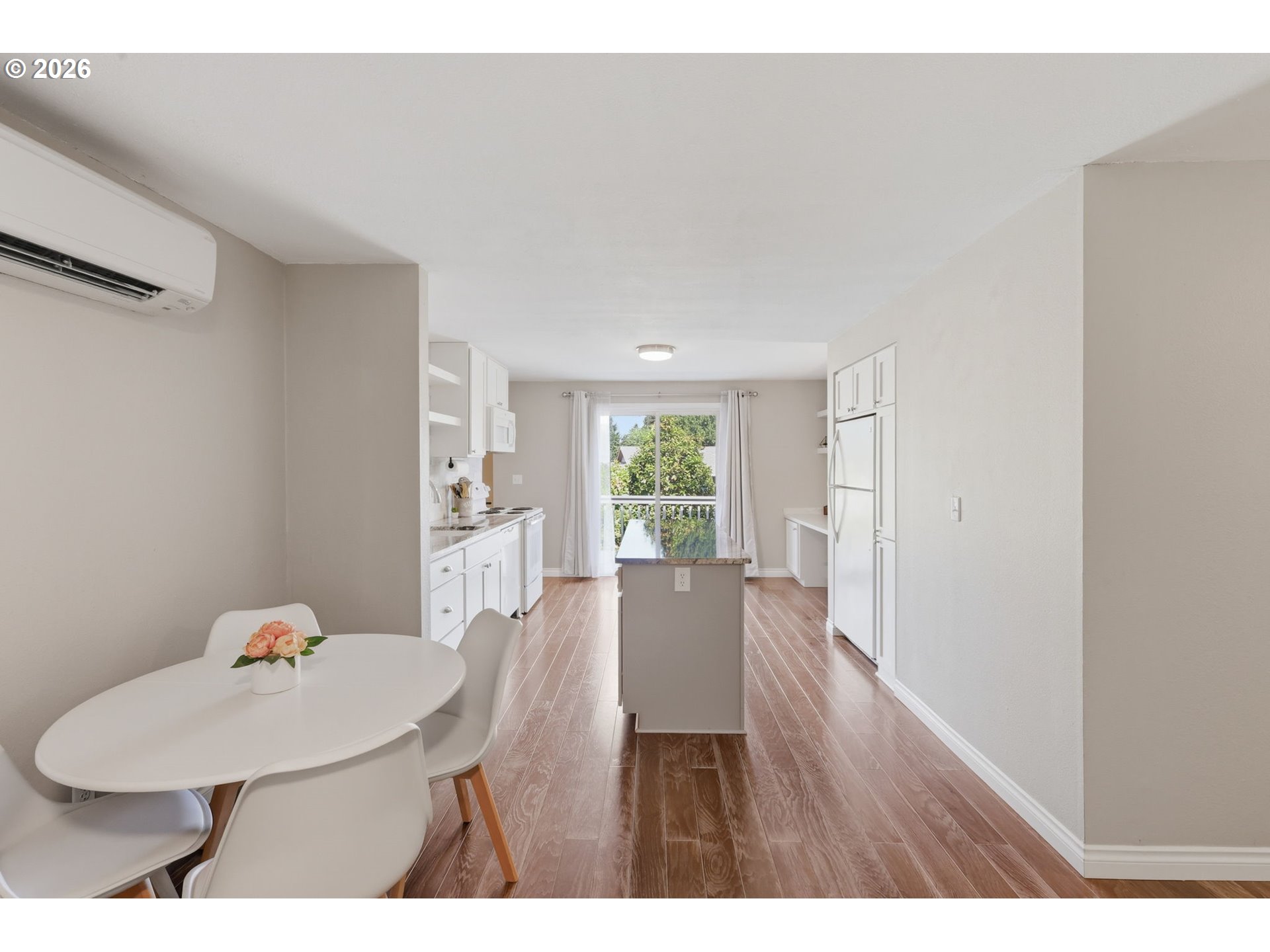 Photo #8: 473646951 Listing: Photo #8