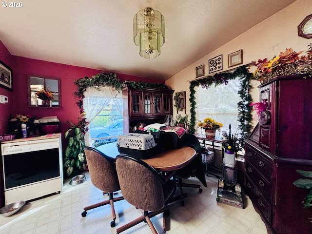 129 EVERGREEN LN, Florence, OR, 97439