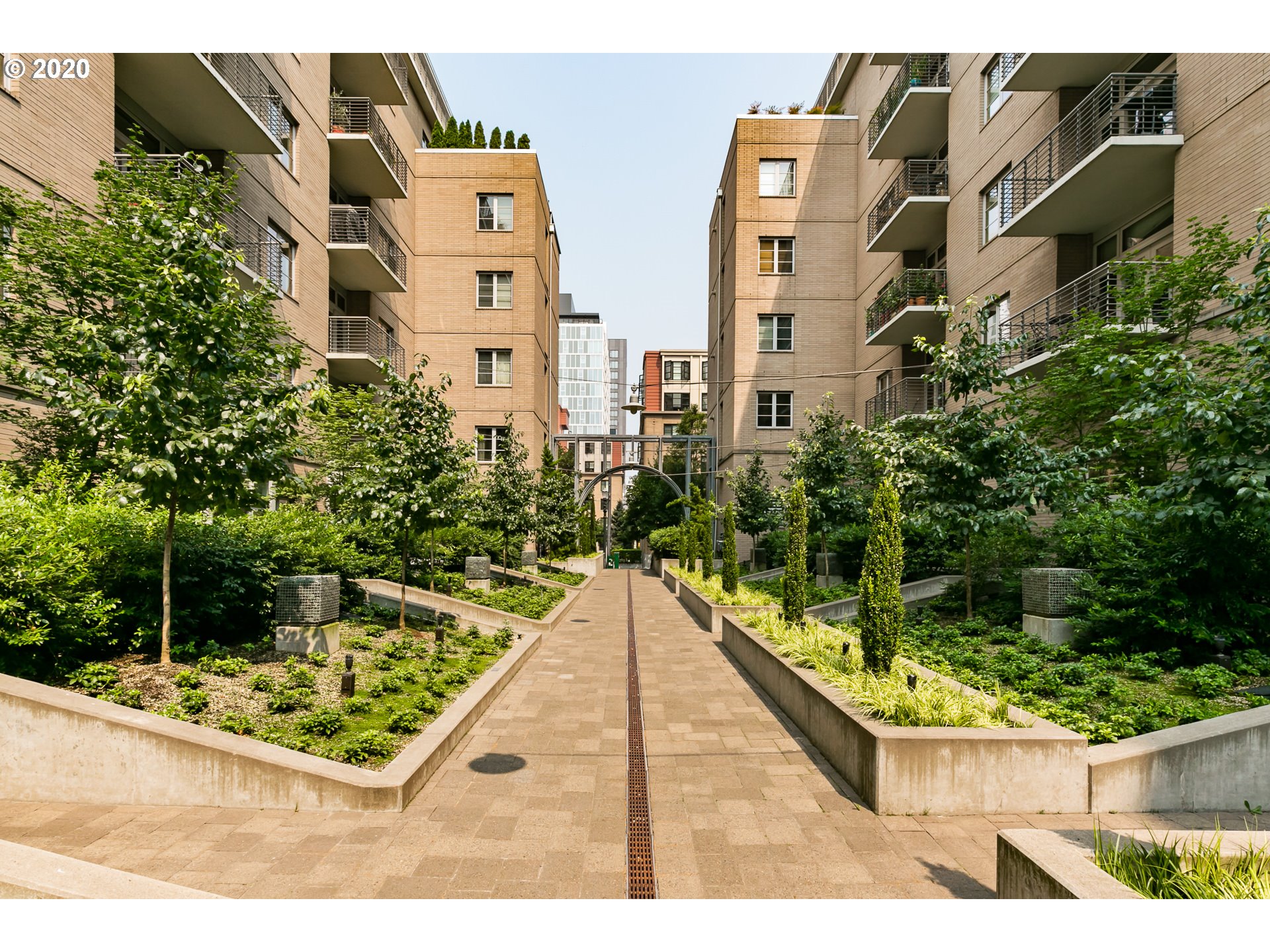 Photo #2: 474492152 Listing: Photo #2