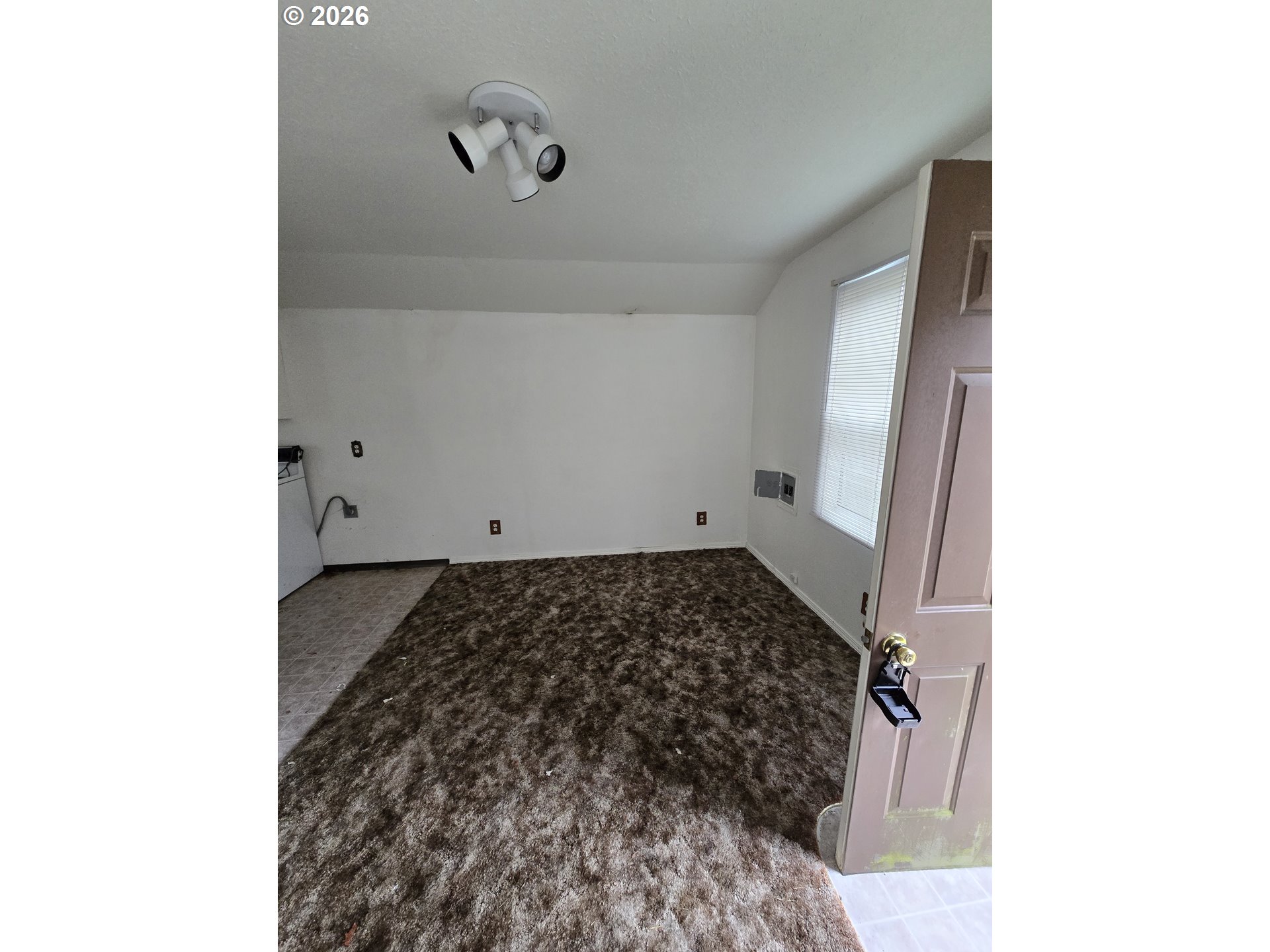 423 LONG AVE, Kelso, WA, 98626