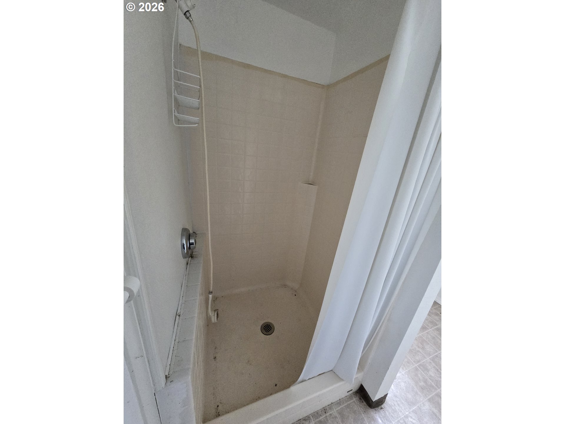 423 LONG AVE, Kelso, WA, 98626