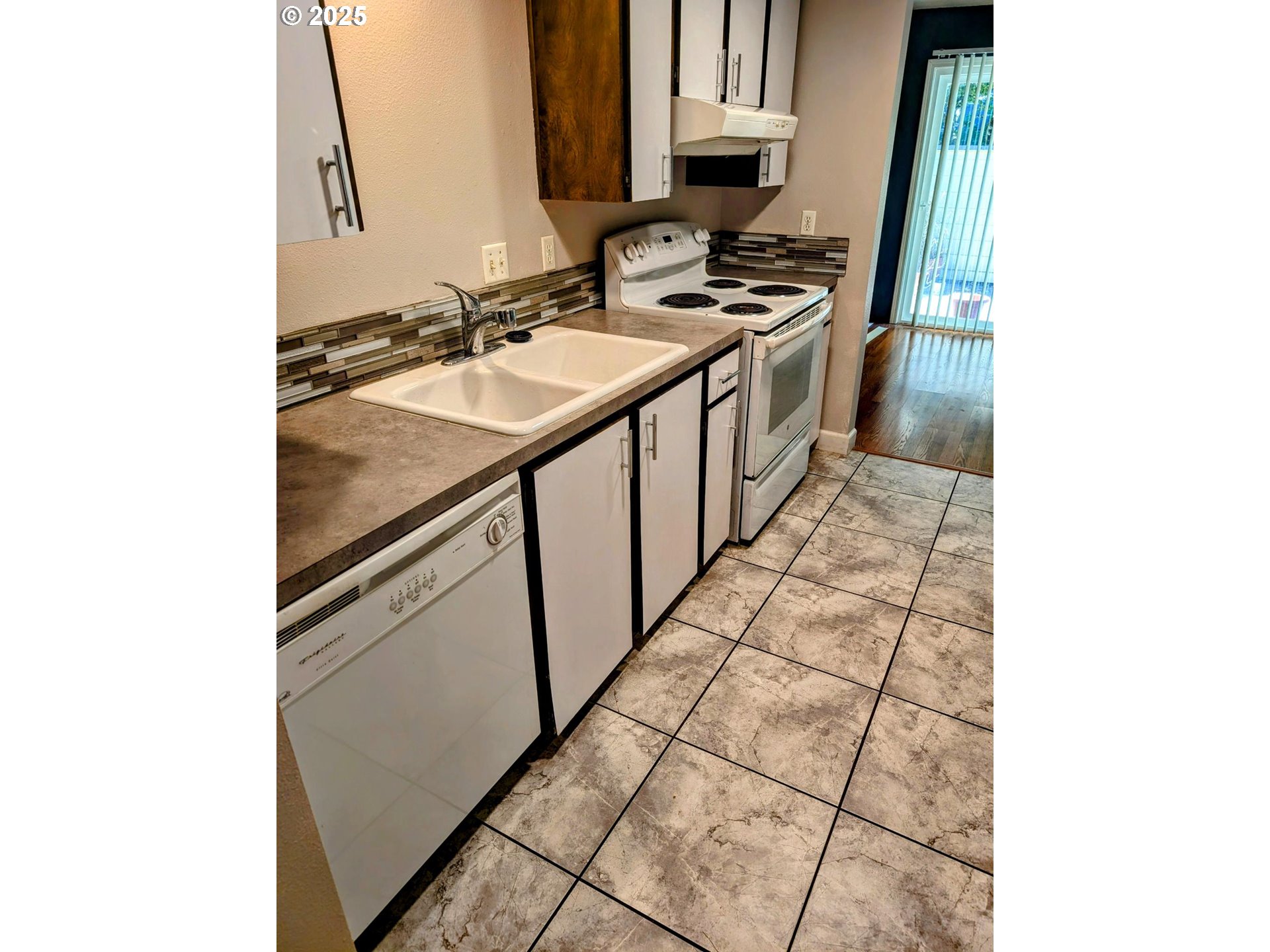 Photo #11: 474763381 Listing: Photo #11